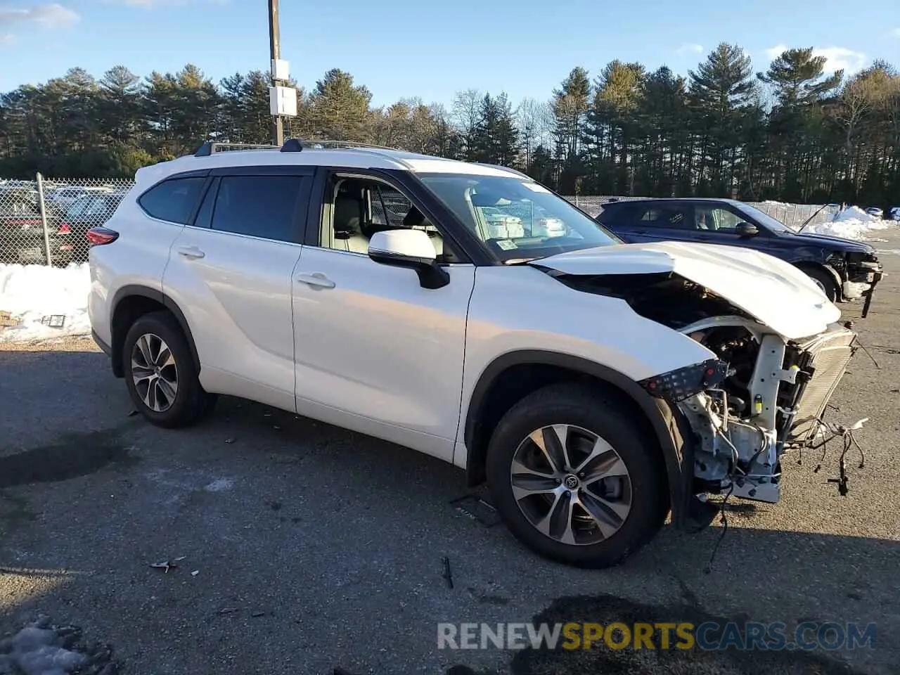 4 Photograph of a damaged car 5TDKDRBH0PS037335 TOYOTA HIGHLANDER 2023