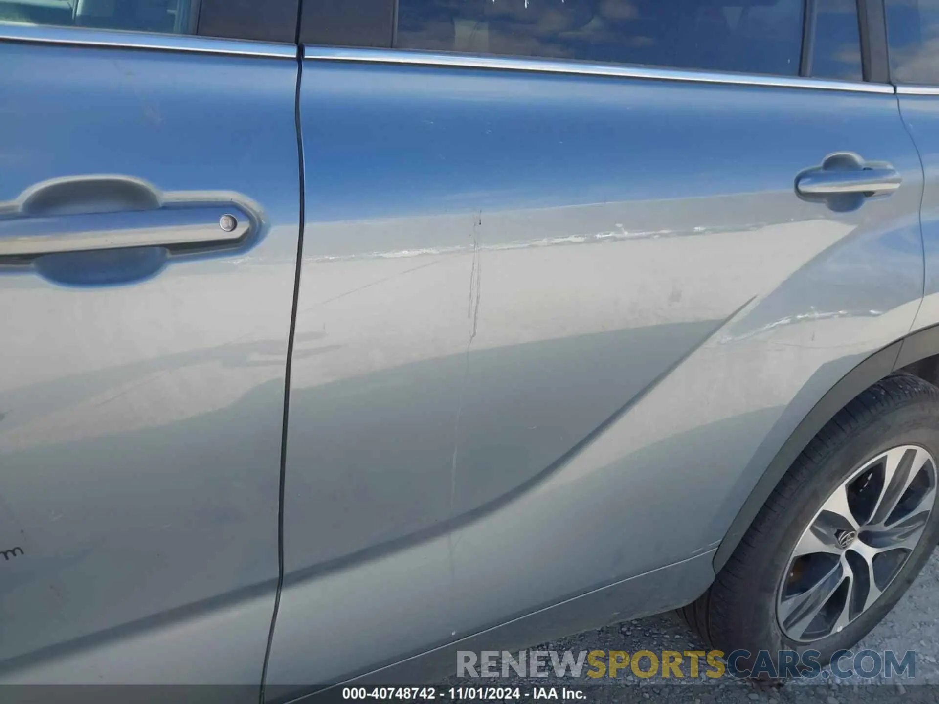 21 Photograph of a damaged car 5TDKDRBH0PS043605 TOYOTA HIGHLANDER 2023