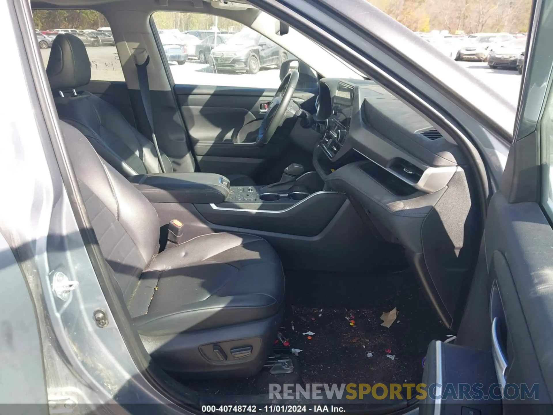 5 Photograph of a damaged car 5TDKDRBH0PS043605 TOYOTA HIGHLANDER 2023