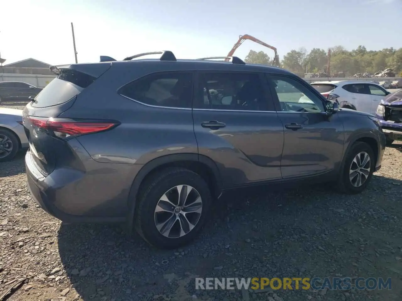 3 Photograph of a damaged car 5TDKDRBH0PS045435 TOYOTA HIGHLANDER 2023
