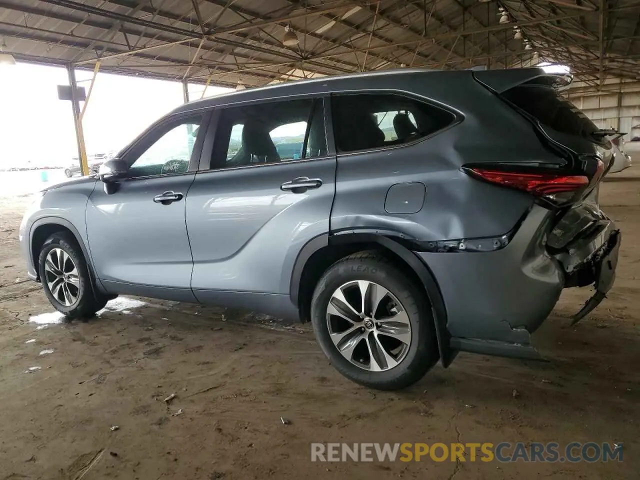 2 Photograph of a damaged car 5TDKDRBH0PS502678 TOYOTA HIGHLANDER 2023