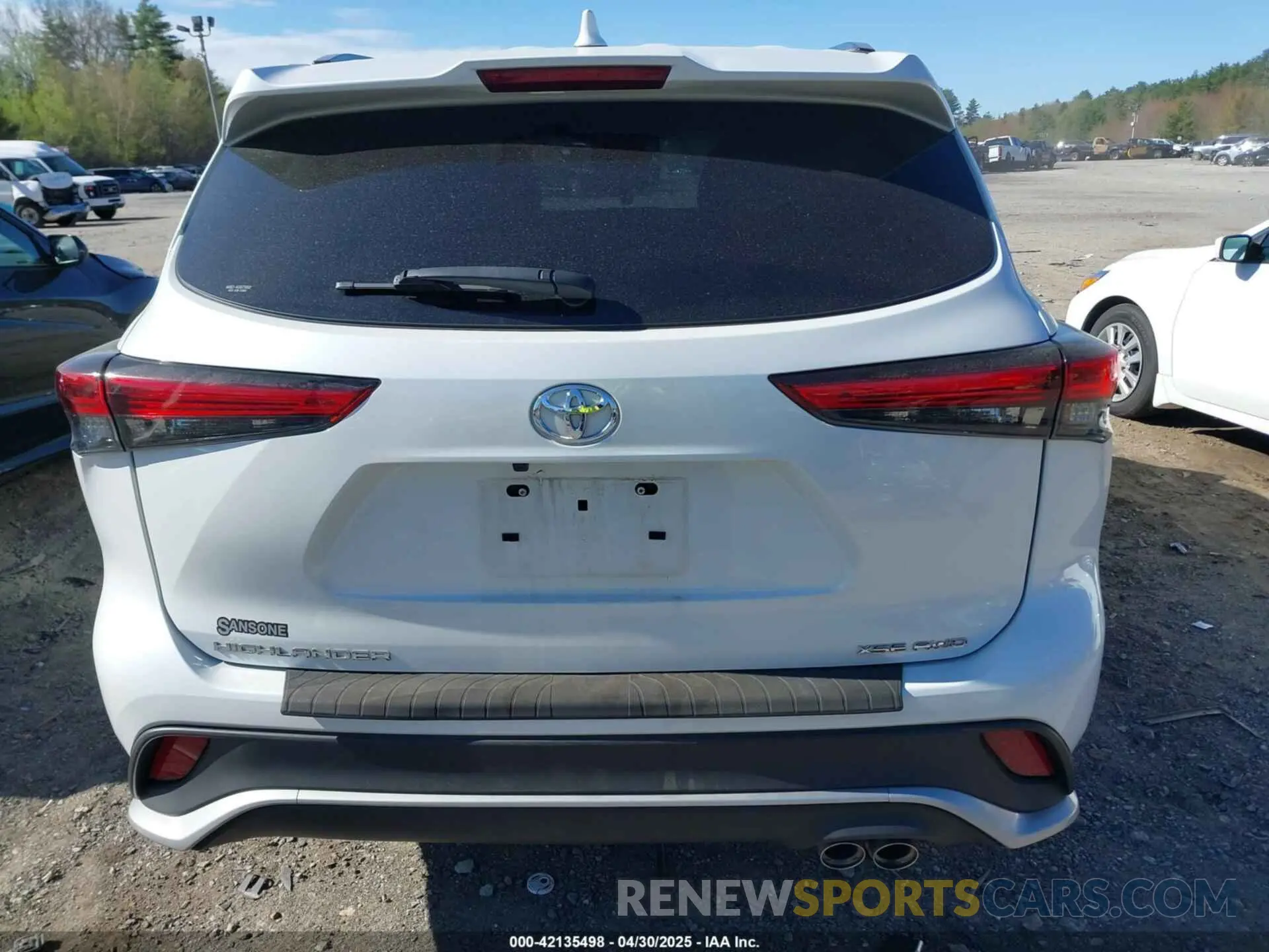 16 Photograph of a damaged car 5TDKDRBH1PS006286 TOYOTA HIGHLANDER 2023