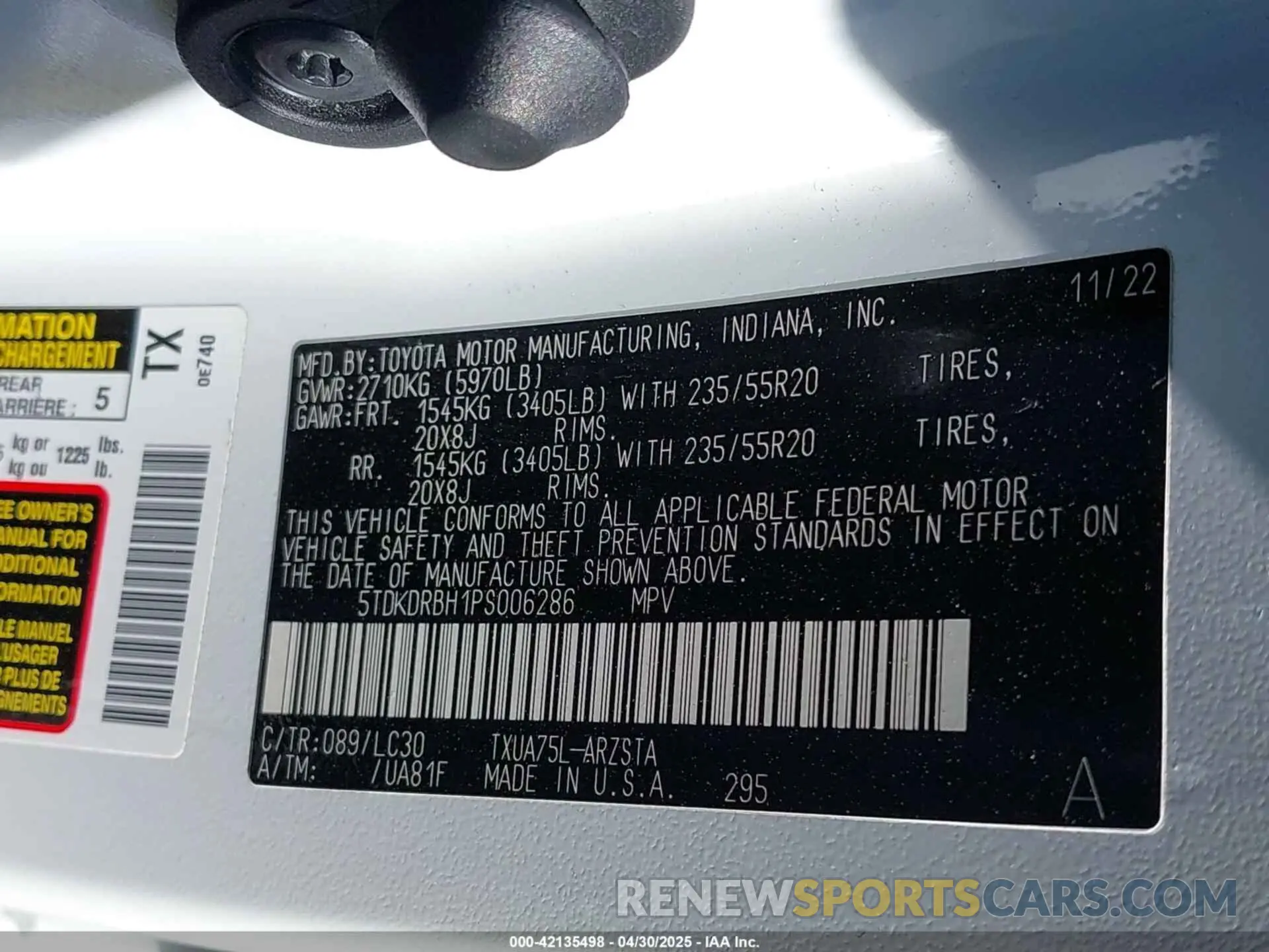 9 Photograph of a damaged car 5TDKDRBH1PS006286 TOYOTA HIGHLANDER 2023