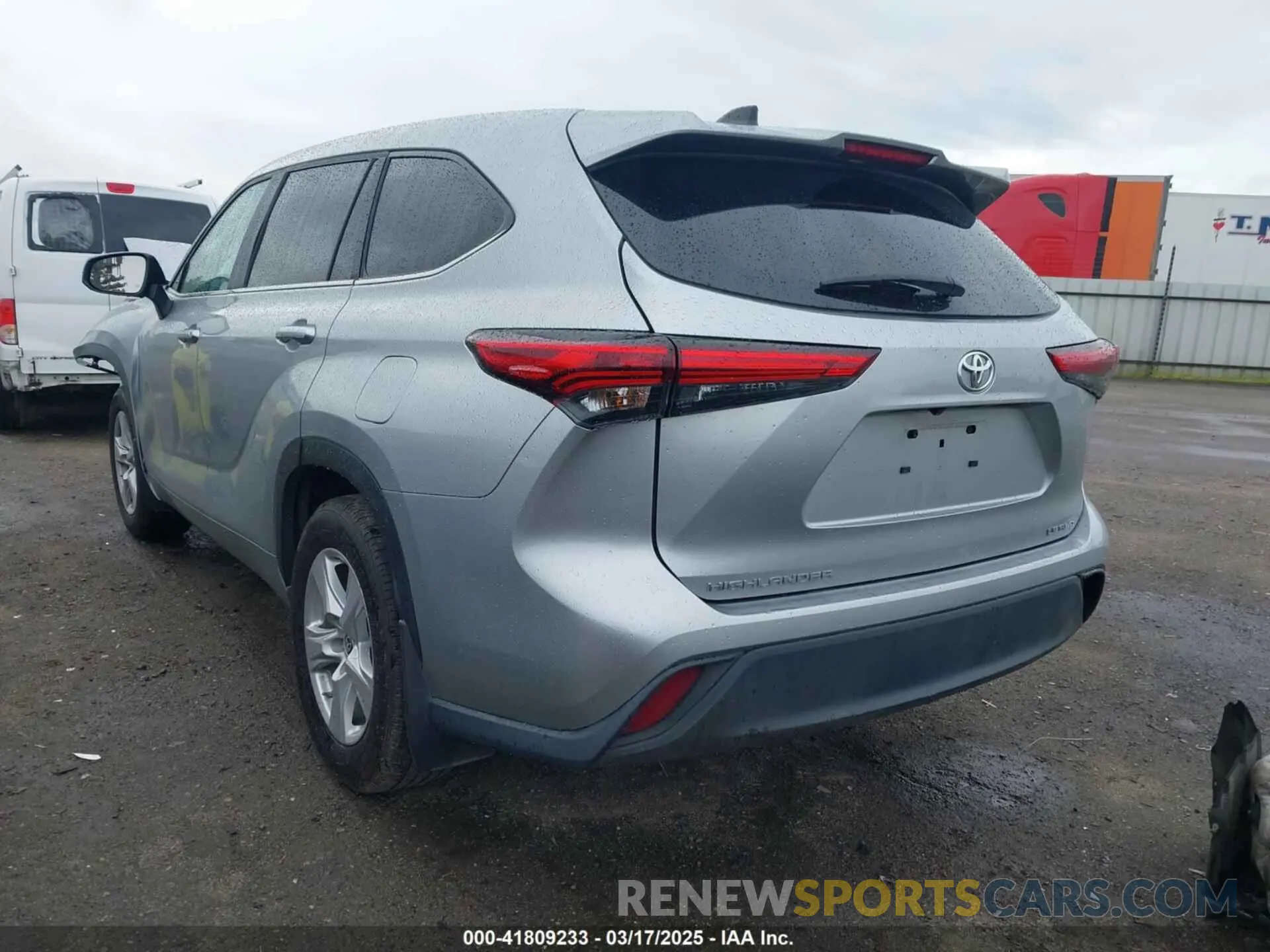 3 Photograph of a damaged car 5TDKDRBH1PS015442 TOYOTA HIGHLANDER 2023
