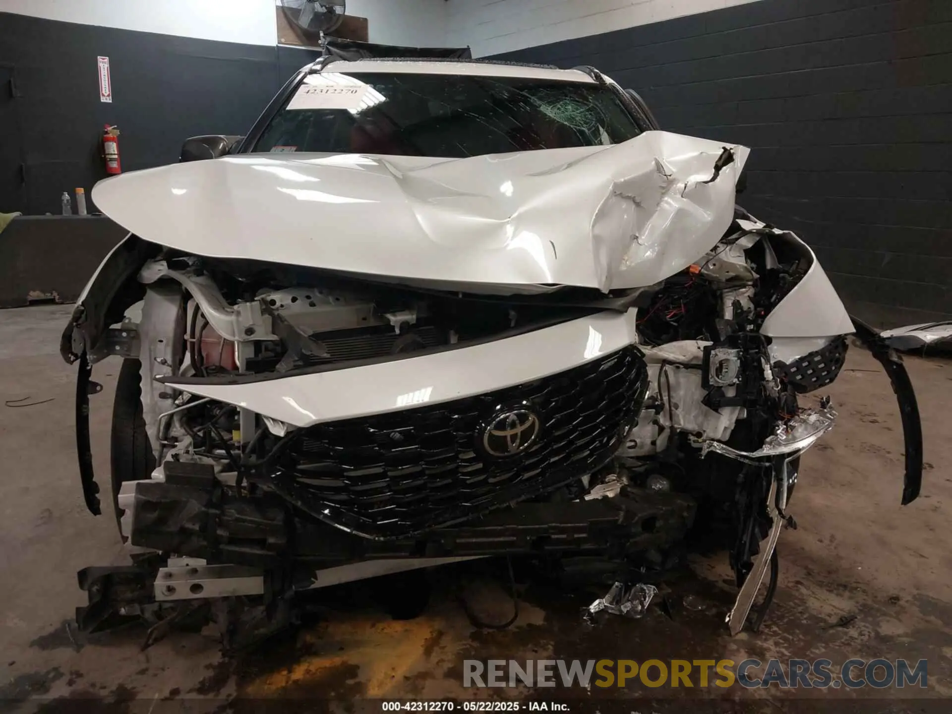 6 Photograph of a damaged car 5TDKDRBH1PS019040 TOYOTA HIGHLANDER 2023
