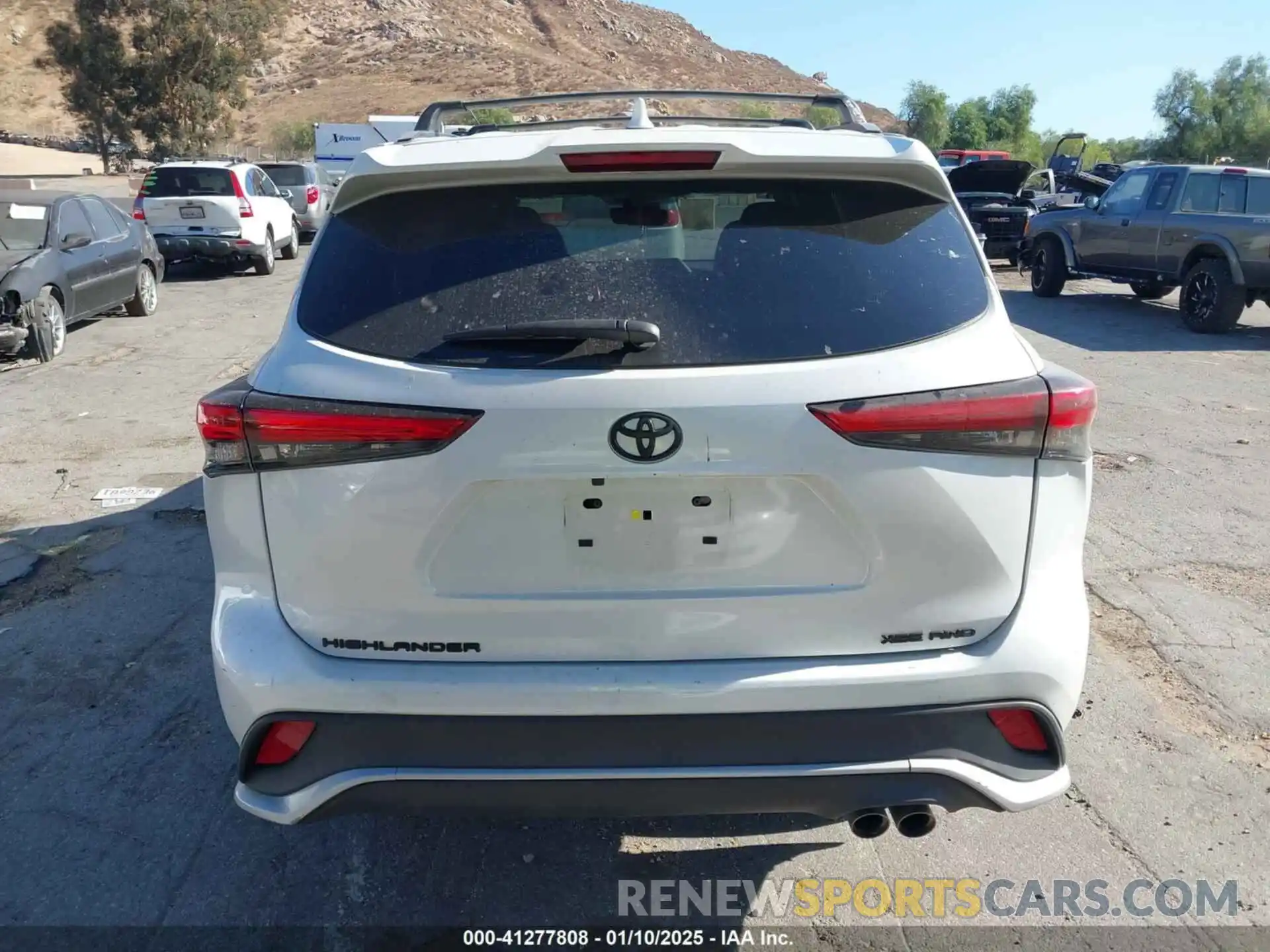 16 Photograph of a damaged car 5TDKDRBH1PS019944 TOYOTA HIGHLANDER 2023