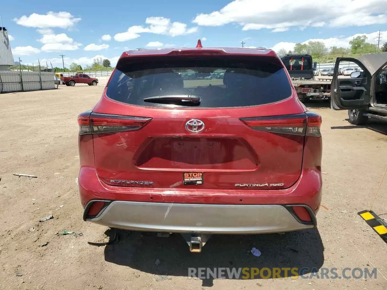 6 Photograph of a damaged car 5TDKDRBH1PS041734 TOYOTA HIGHLANDER 2023