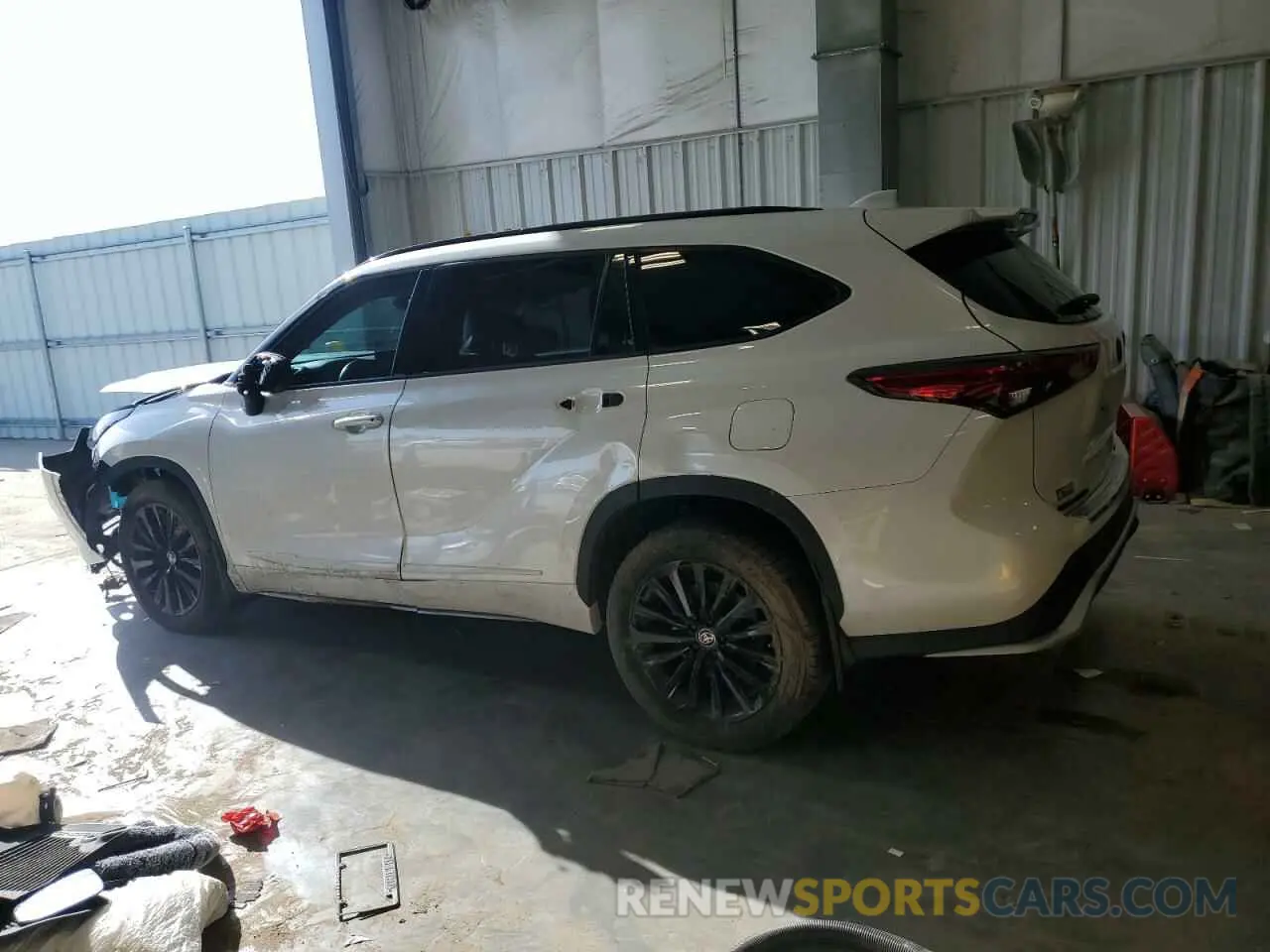 2 Photograph of a damaged car 5TDKDRBH2PS009150 TOYOTA HIGHLANDER 2023