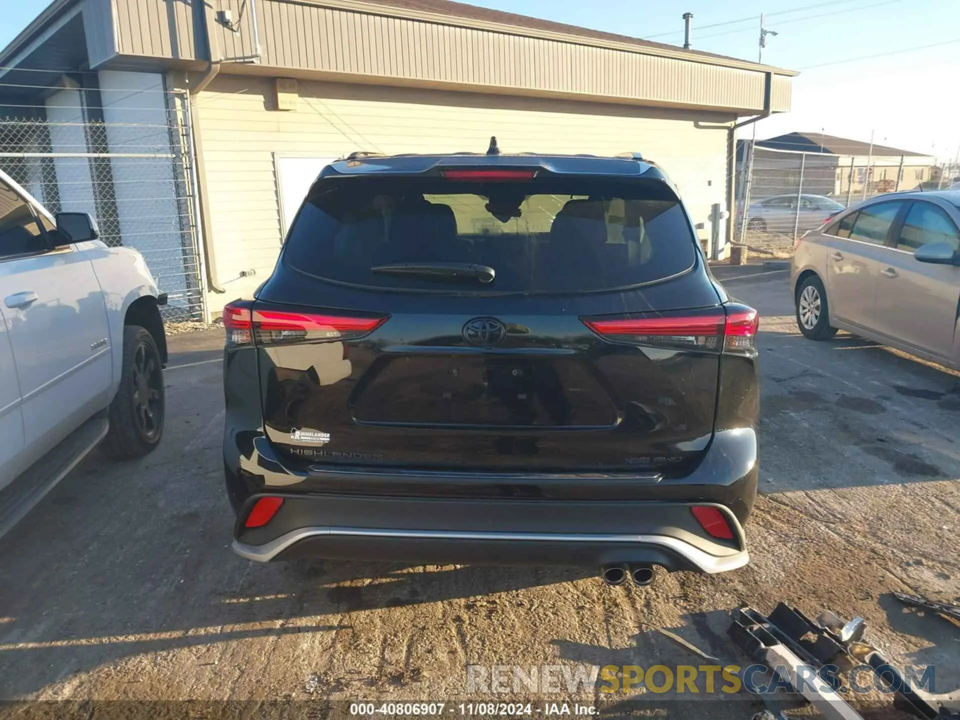 16 Photograph of a damaged car 5TDKDRBH2PS029009 TOYOTA HIGHLANDER 2023