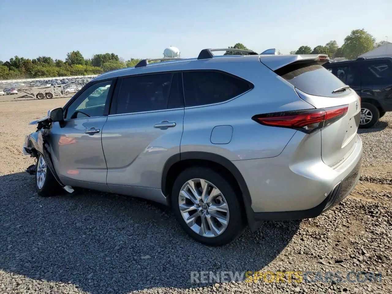 2 Photograph of a damaged car 5TDKDRBH2PS036655 TOYOTA HIGHLANDER 2023