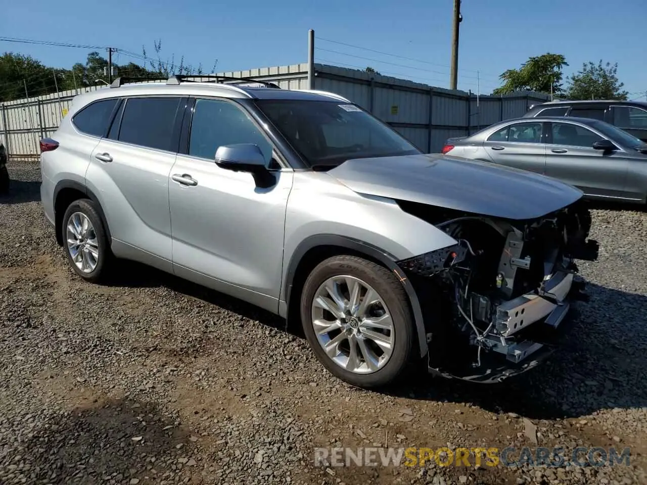 4 Photograph of a damaged car 5TDKDRBH2PS036655 TOYOTA HIGHLANDER 2023