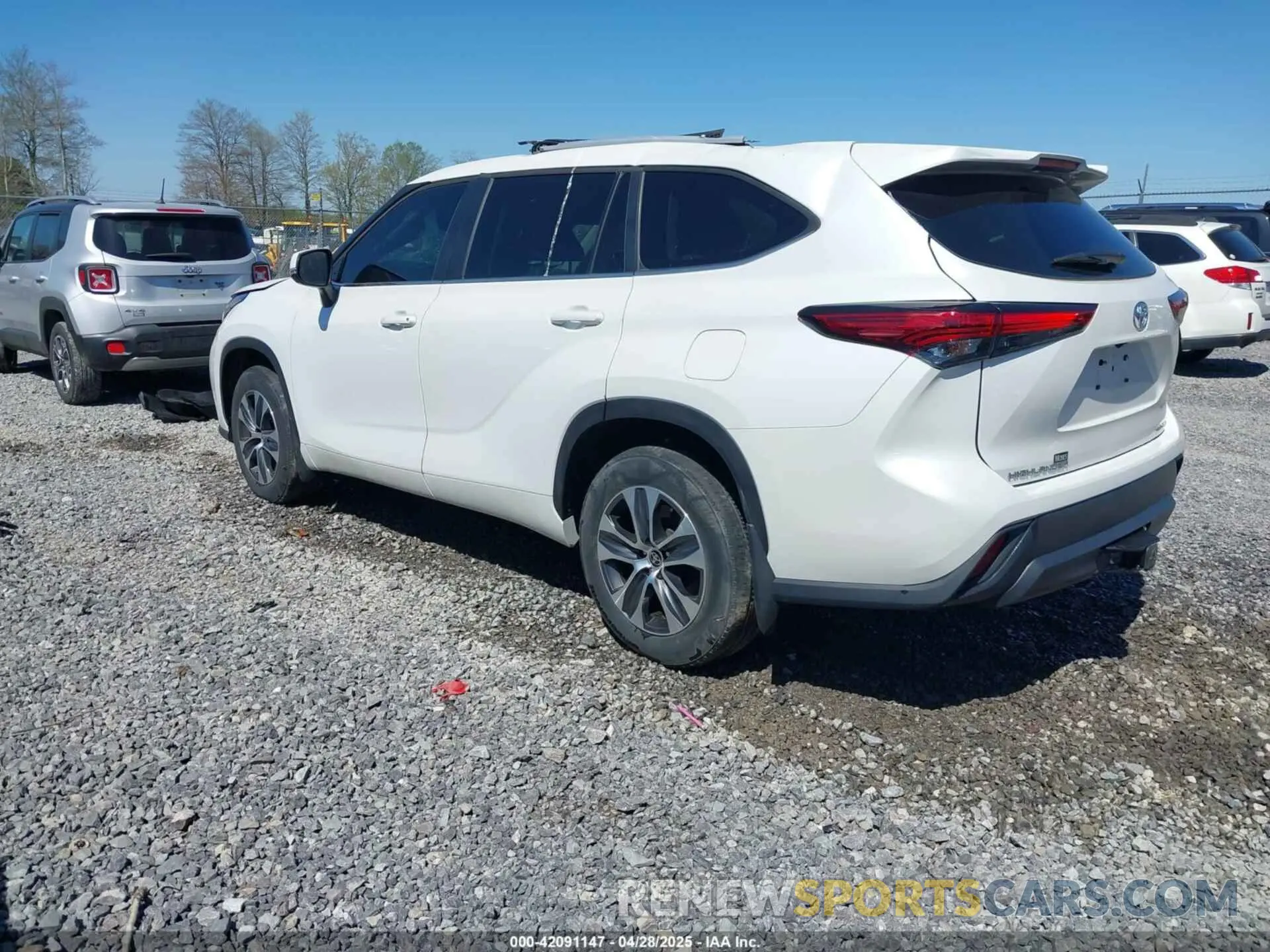 3 Photograph of a damaged car 5TDKDRBH2PS041970 TOYOTA HIGHLANDER 2023