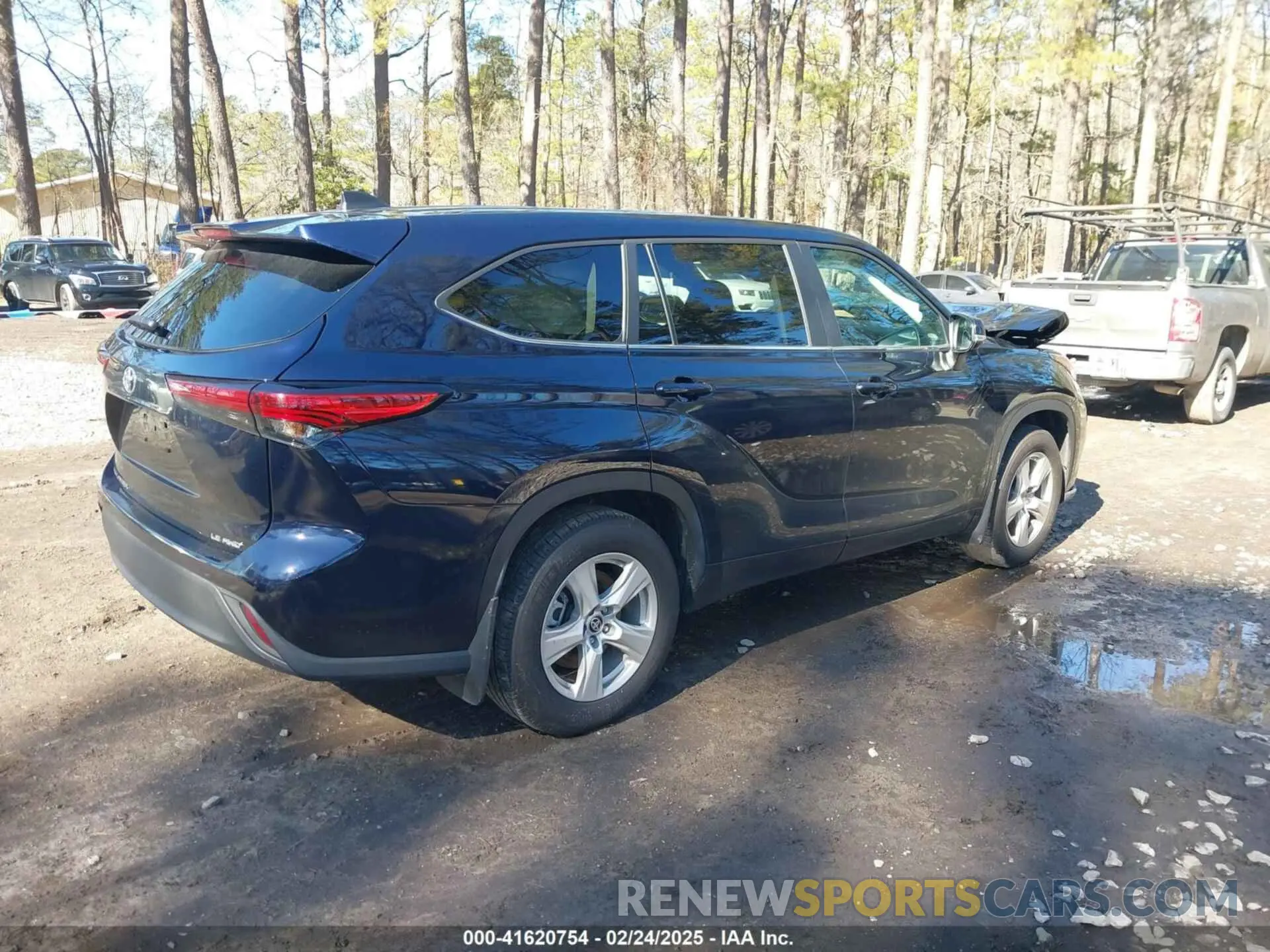 4 Photograph of a damaged car 5TDKDRBH2PS514850 TOYOTA HIGHLANDER 2023