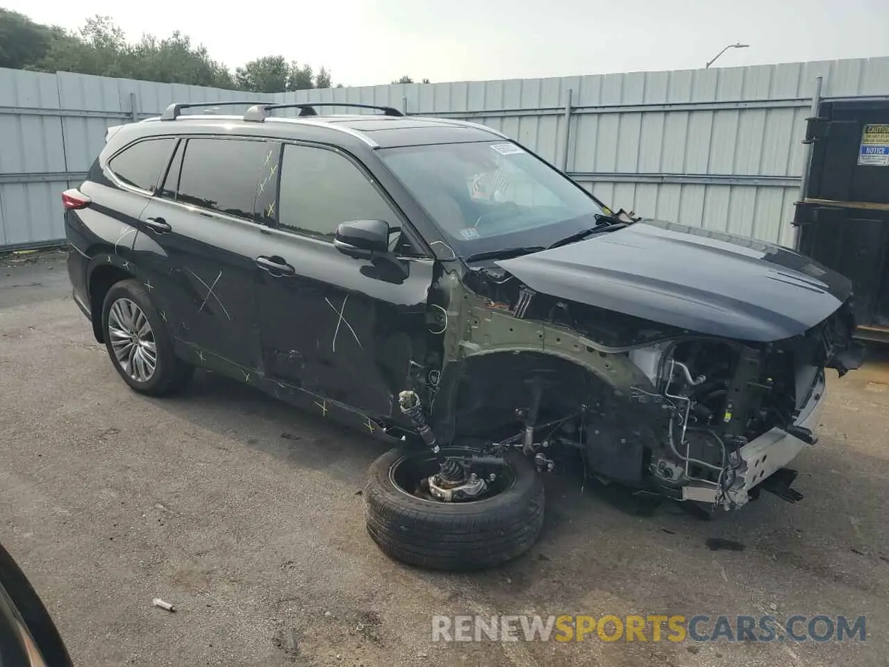 4 Photograph of a damaged car 5TDKDRBH3PS004636 TOYOTA HIGHLANDER 2023