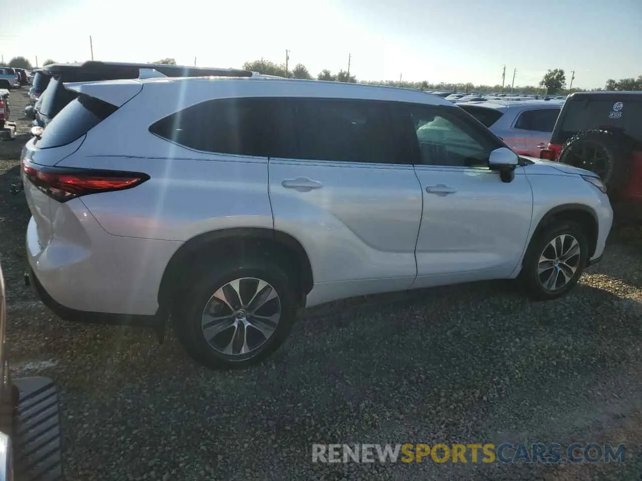 3 Photograph of a damaged car 5TDKDRBH3PS007889 TOYOTA HIGHLANDER 2023