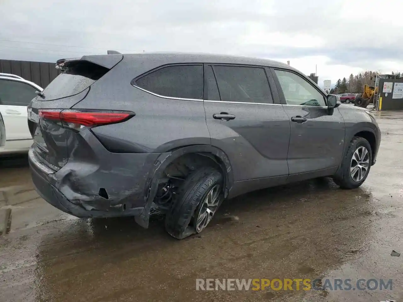 3 Photograph of a damaged car 5TDKDRBH3PS027513 TOYOTA HIGHLANDER 2023