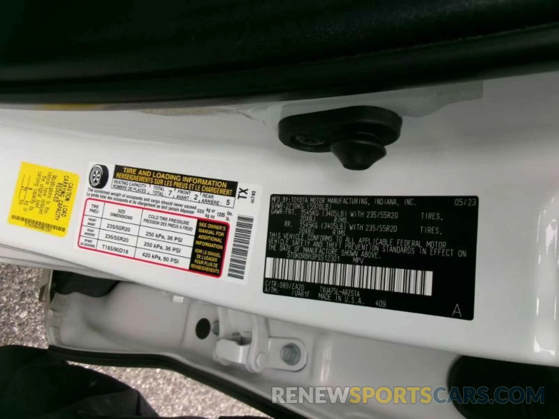 1 Photograph of a damaged car 5TDKDRBH3PS512301 TOYOTA HIGHLANDER 2023