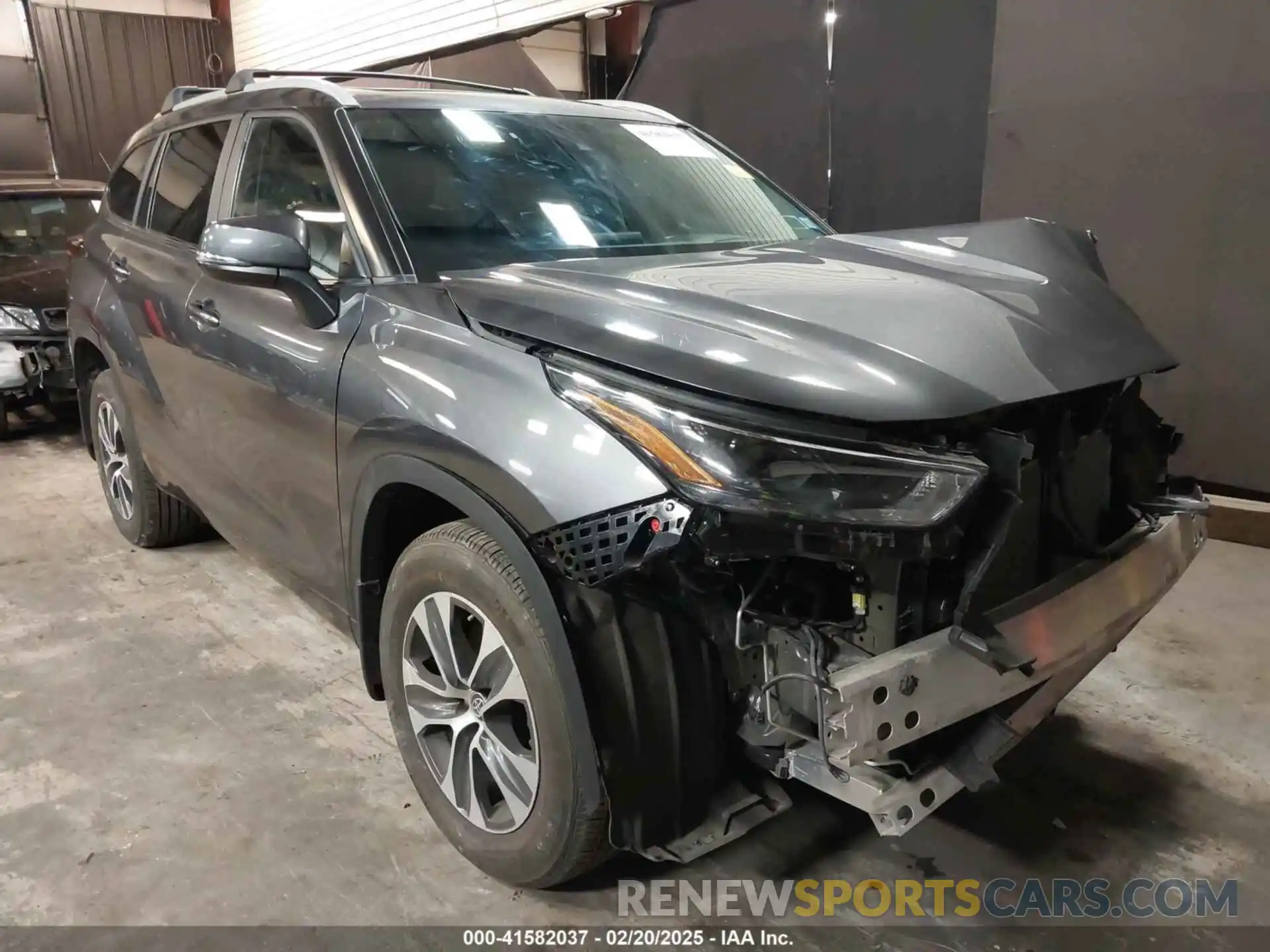 1 Photograph of a damaged car 5TDKDRBH4PS009022 TOYOTA HIGHLANDER 2023