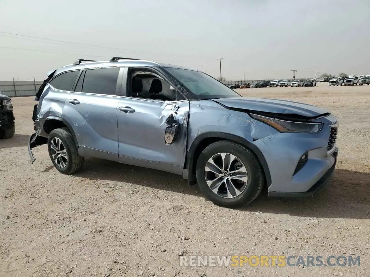 4 Photograph of a damaged car 5TDKDRBH4PS038178 TOYOTA HIGHLANDER 2023