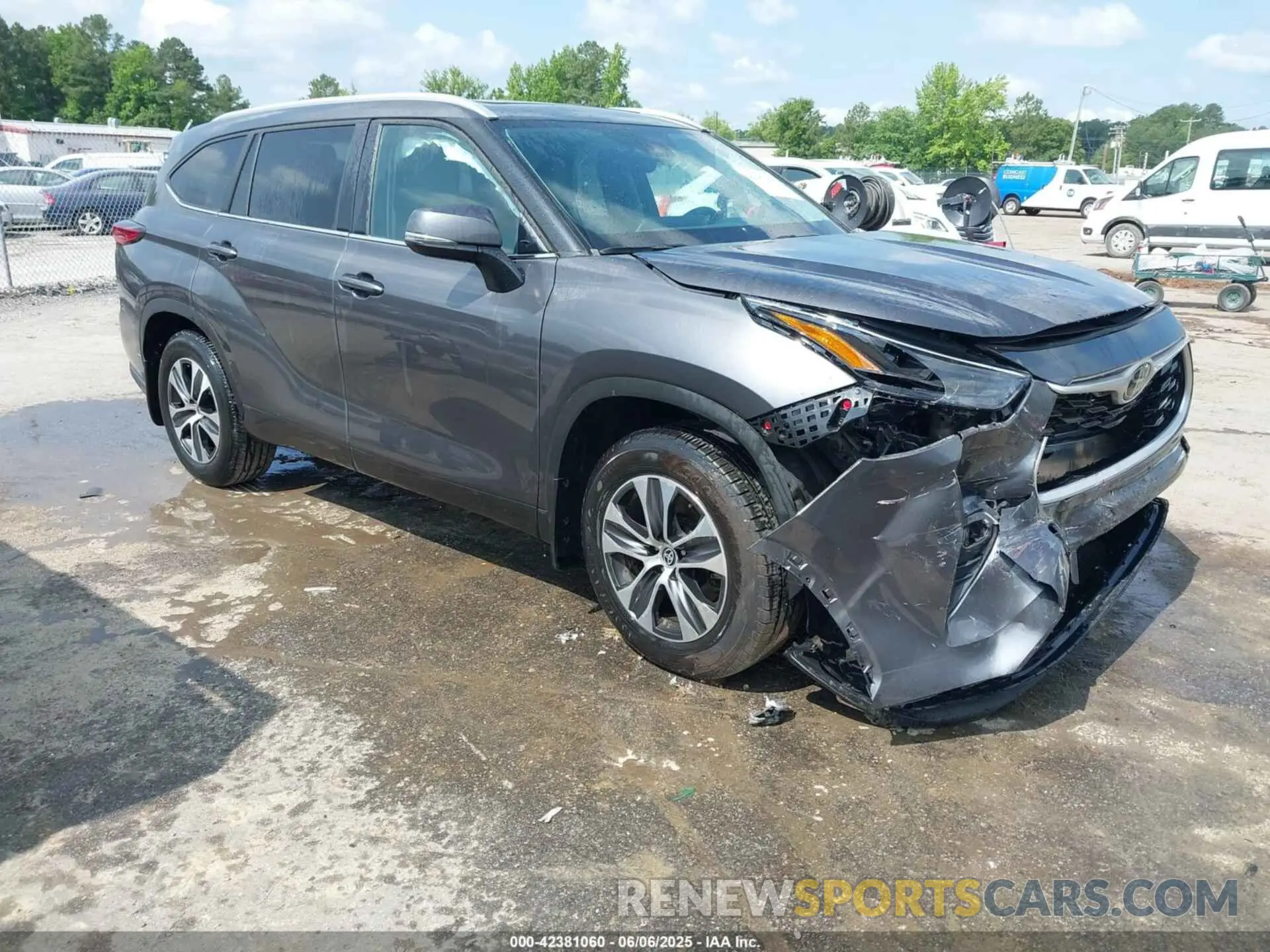 1 Photograph of a damaged car 5TDKDRBH5PS013127 TOYOTA HIGHLANDER 2023