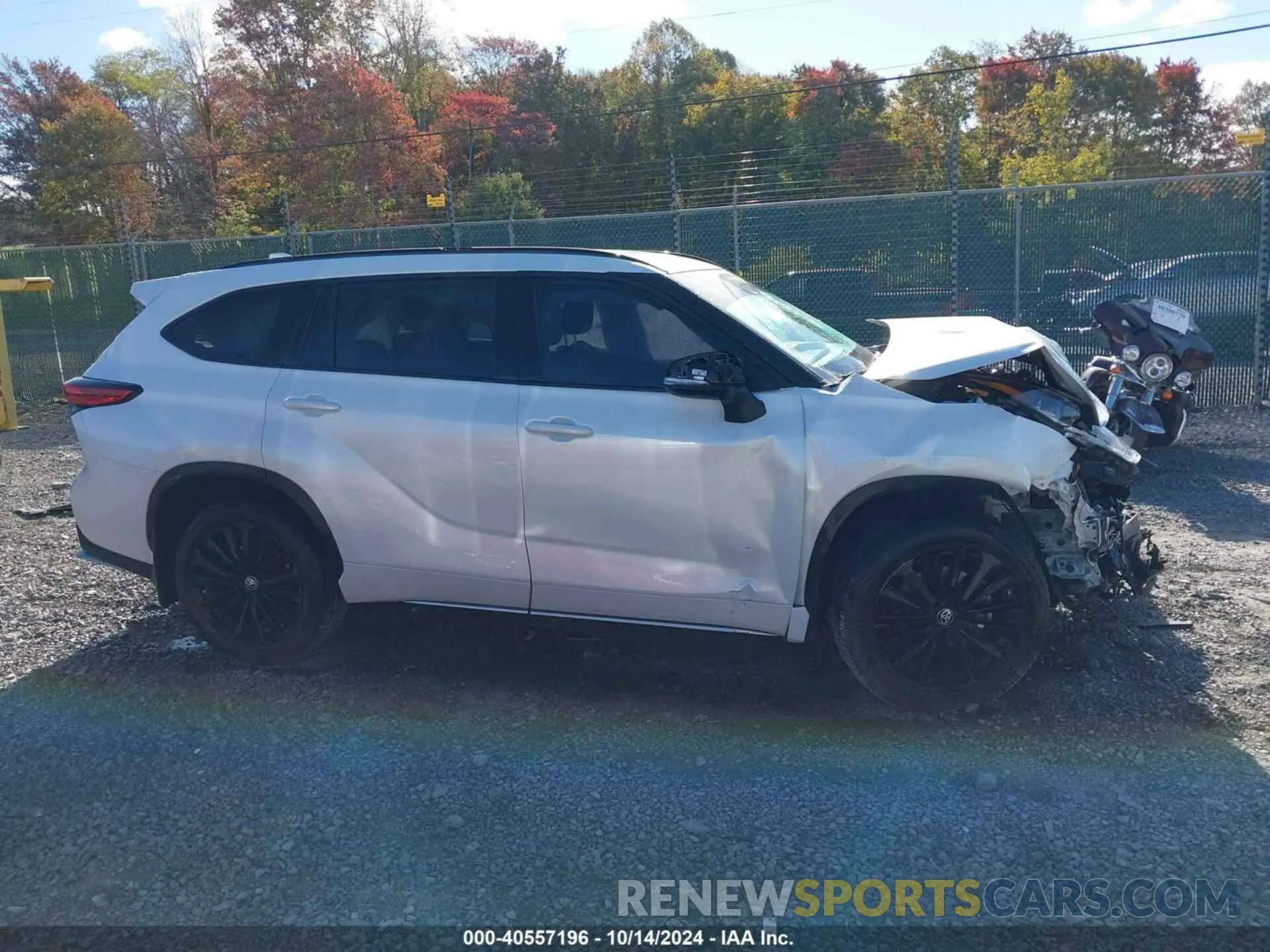 14 Photograph of a damaged car 5TDKDRBH5PS018439 TOYOTA HIGHLANDER 2023