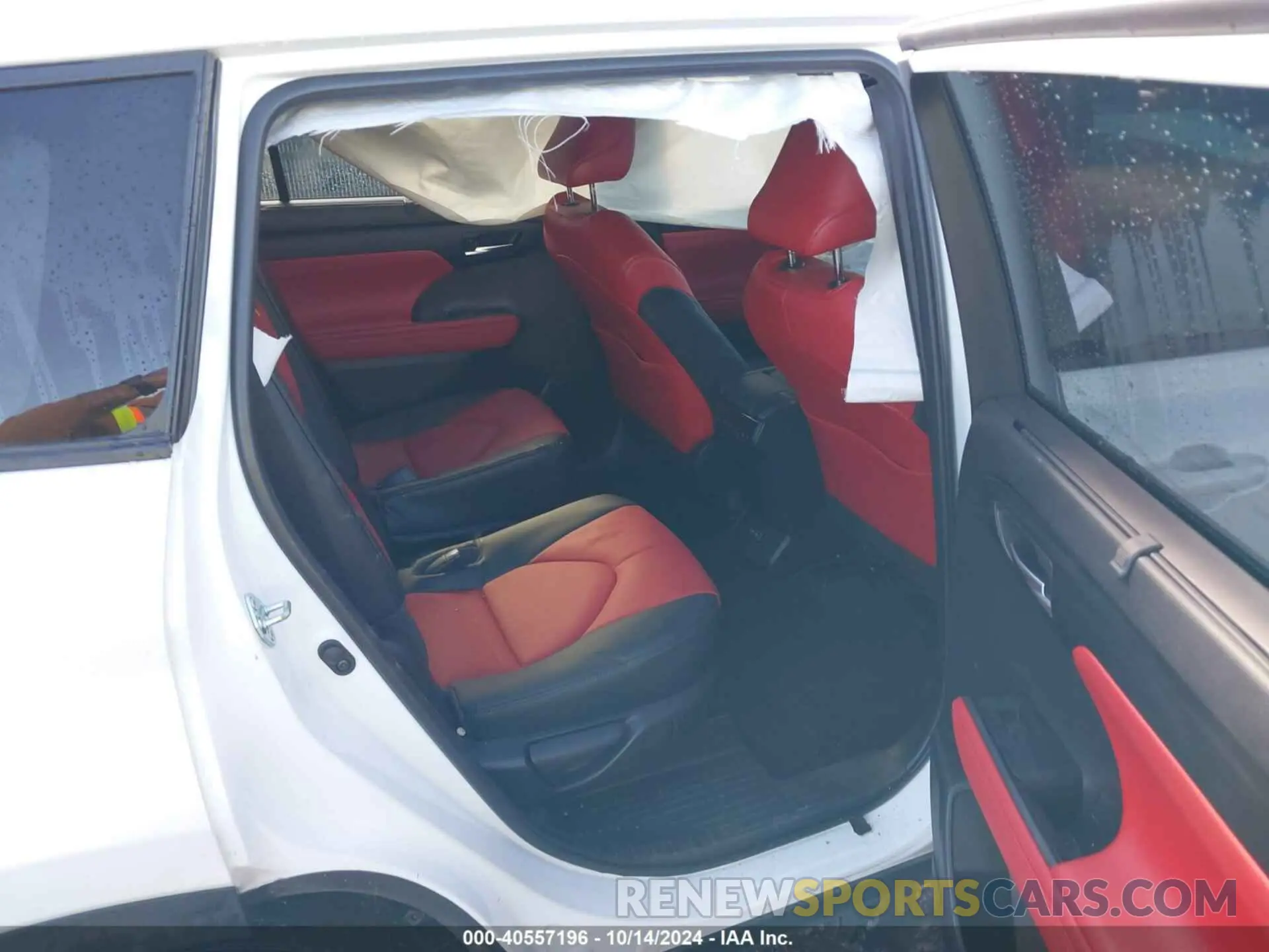 8 Photograph of a damaged car 5TDKDRBH5PS018439 TOYOTA HIGHLANDER 2023
