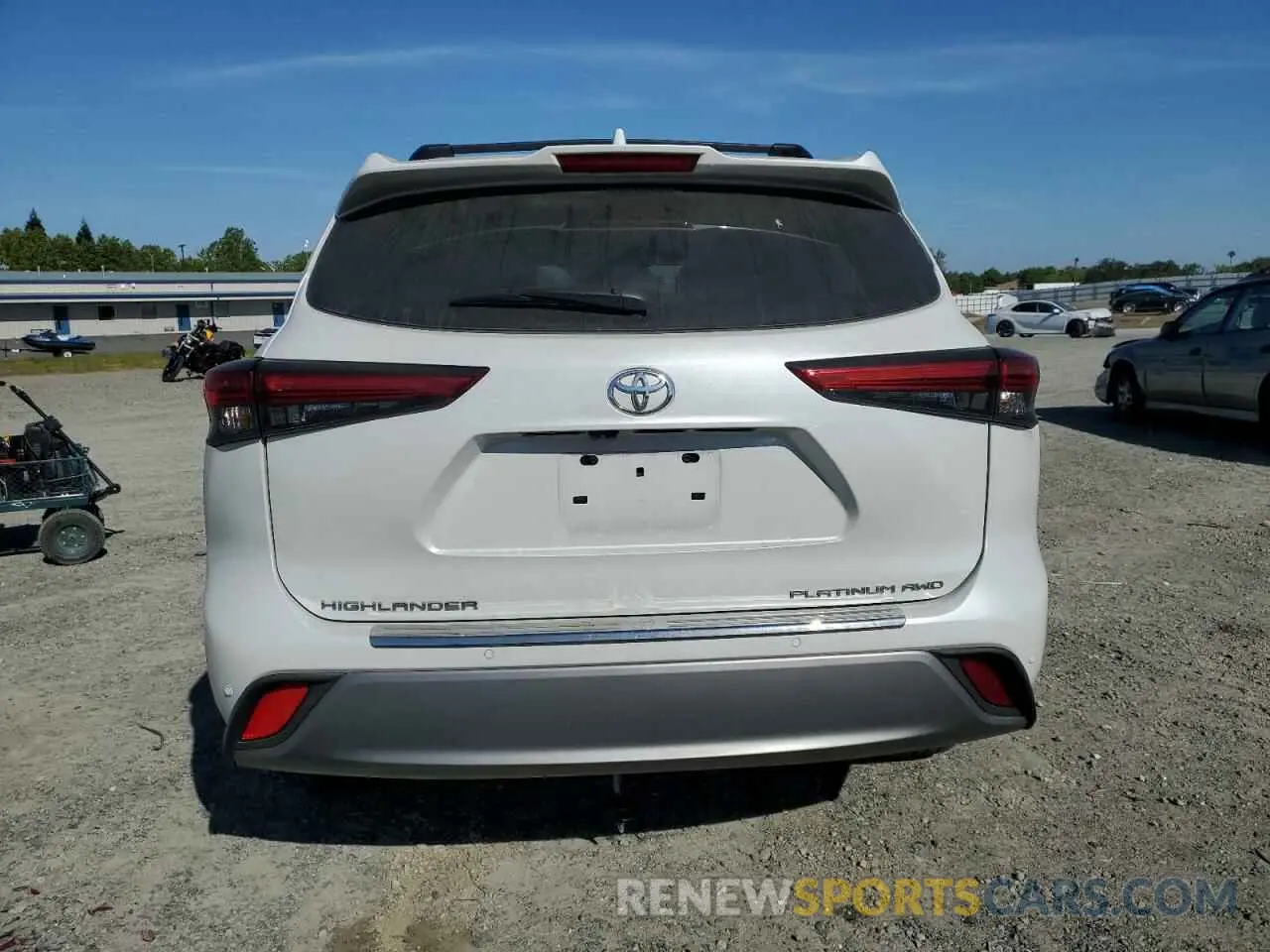6 Photograph of a damaged car 5TDKDRBH5PS026654 TOYOTA HIGHLANDER 2023