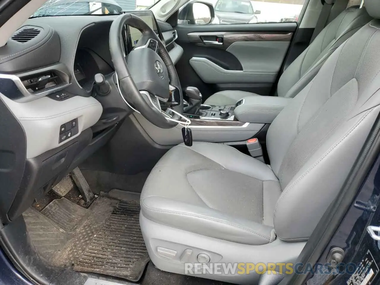 7 Photograph of a damaged car 5TDKDRBH5PS035287 TOYOTA HIGHLANDER 2023