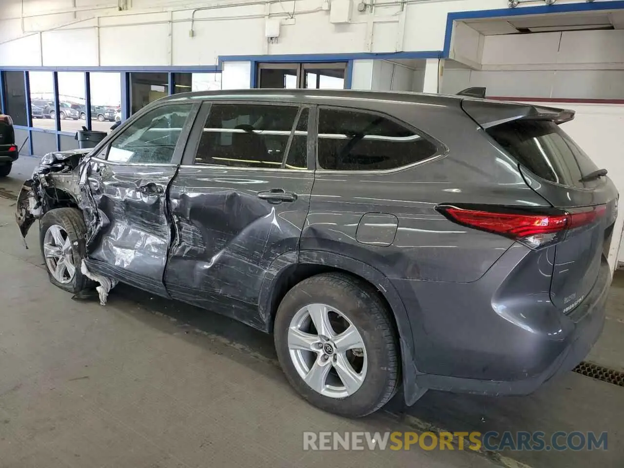 2 Photograph of a damaged car 5TDKDRBH5PS502904 TOYOTA HIGHLANDER 2023