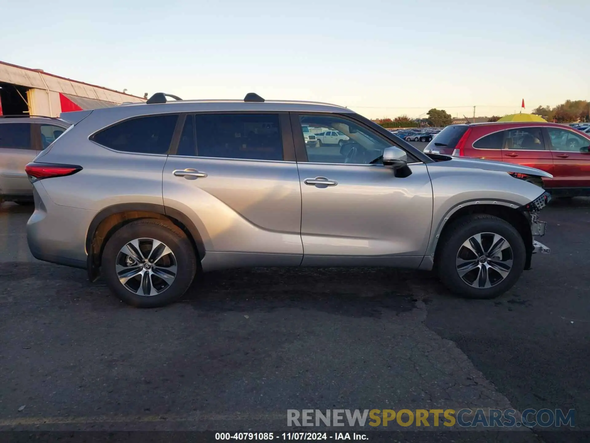 13 Photograph of a damaged car 5TDKDRBH5PS509626 TOYOTA HIGHLANDER 2023