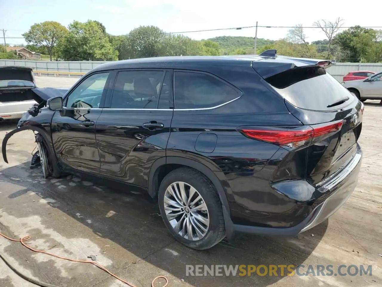 2 Photograph of a damaged car 5TDKDRBH6PS005294 TOYOTA HIGHLANDER 2023