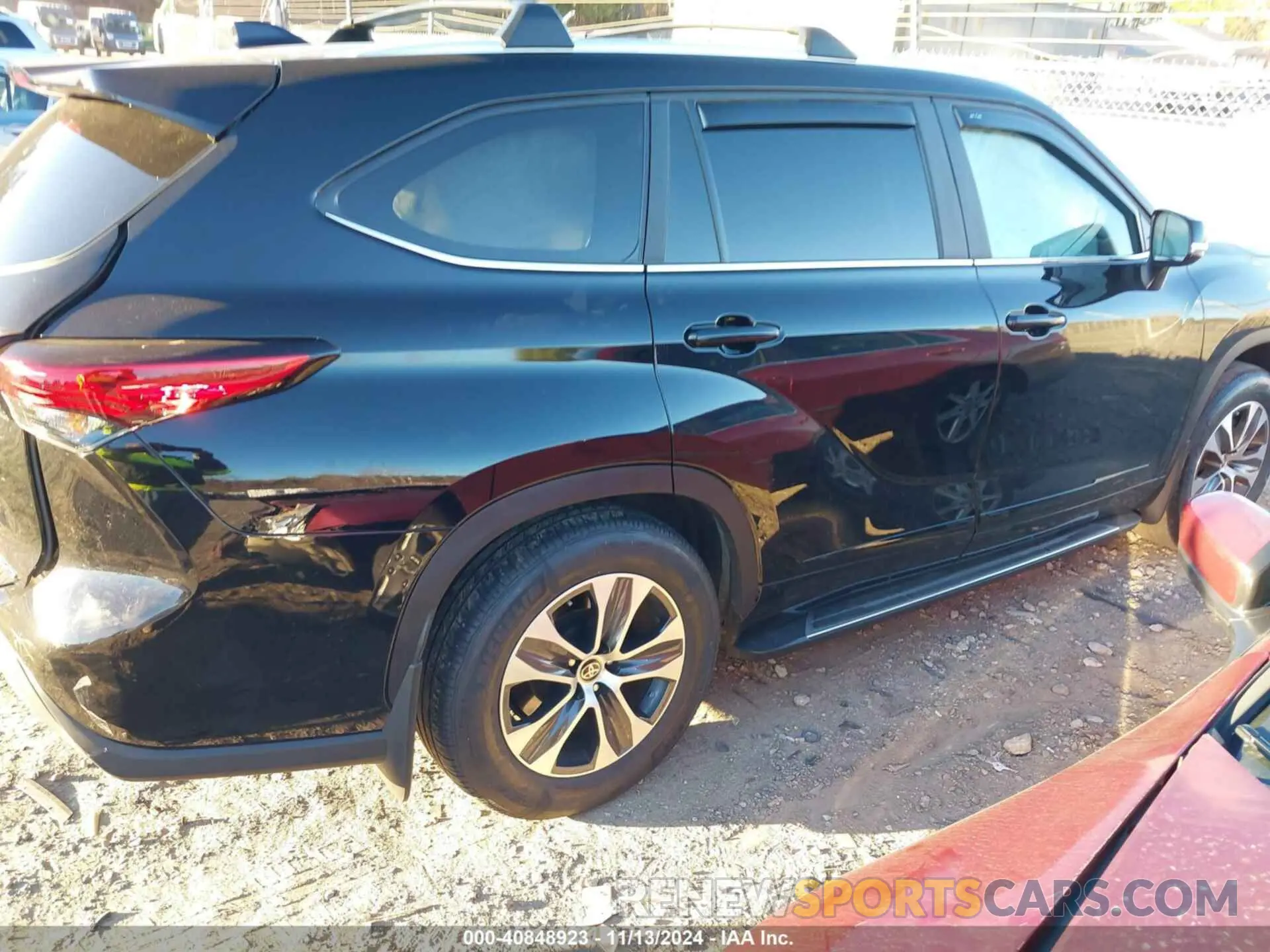 13 Photograph of a damaged car 5TDKDRBH6PS012682 TOYOTA HIGHLANDER 2023