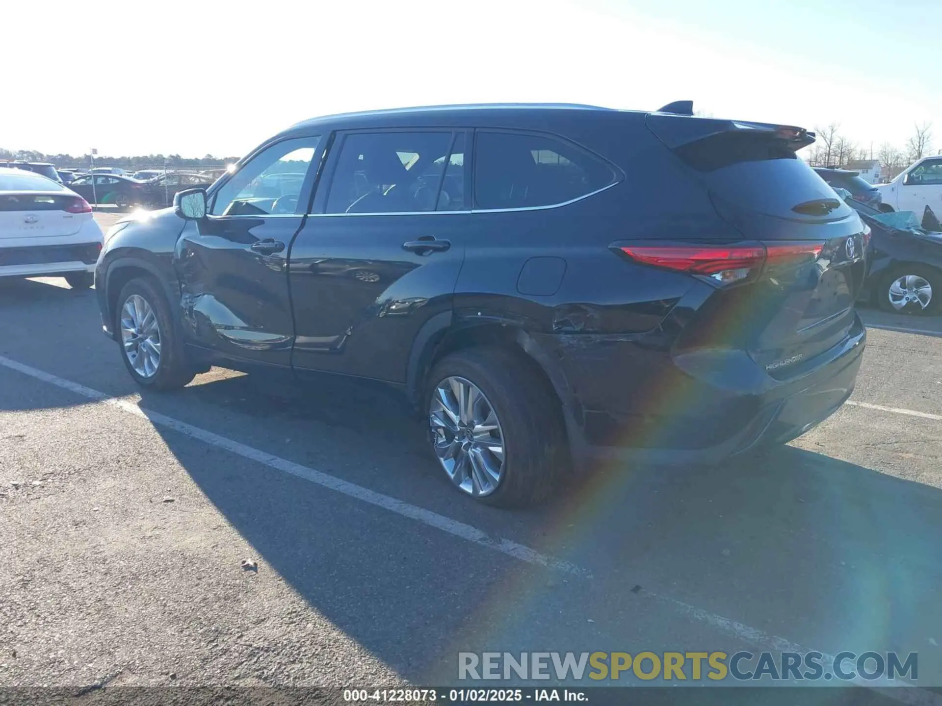 3 Photograph of a damaged car 5TDKDRBH6PS035136 TOYOTA HIGHLANDER 2023