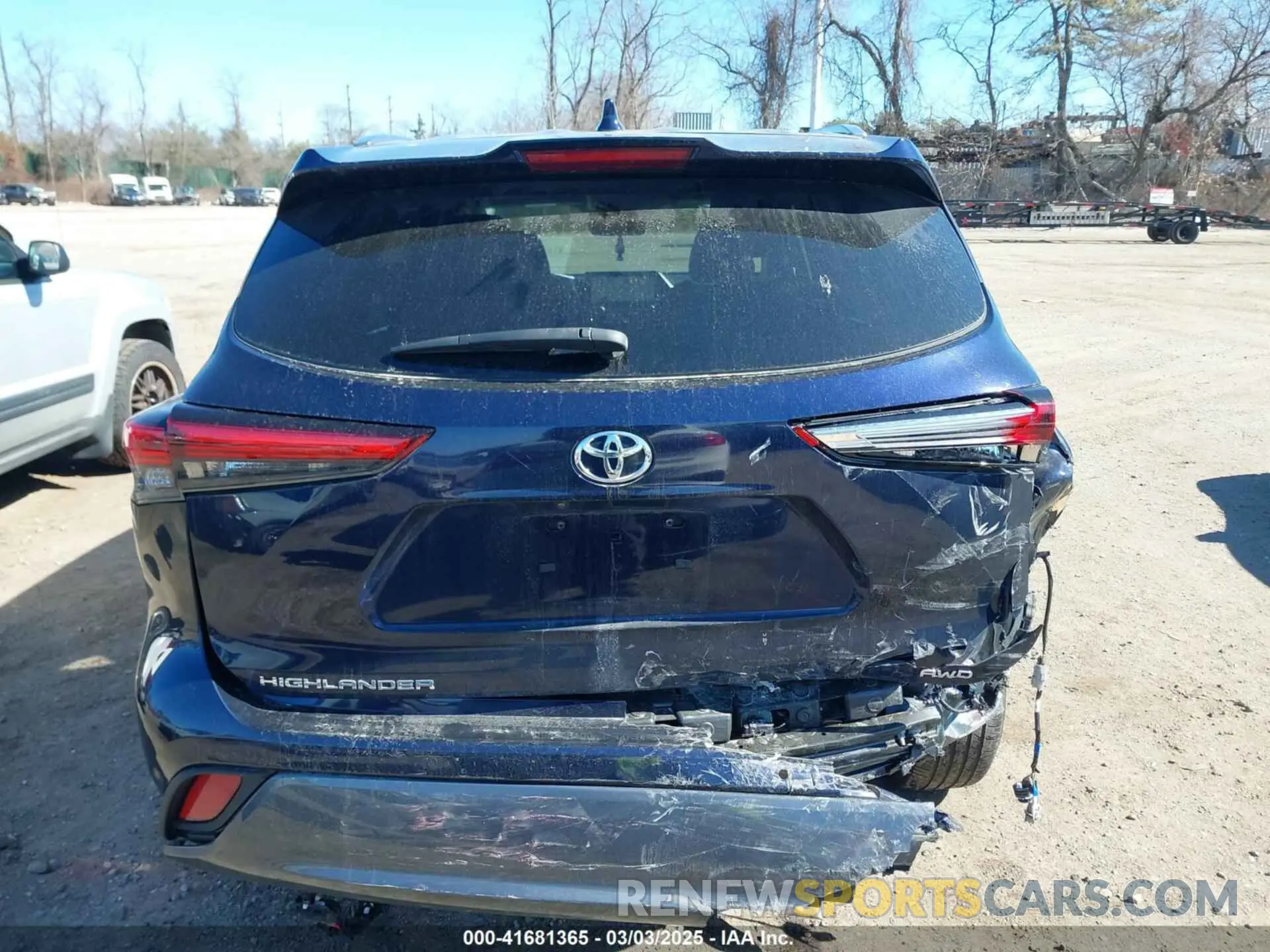 16 Photograph of a damaged car 5TDKDRBH6PS035508 TOYOTA HIGHLANDER 2023