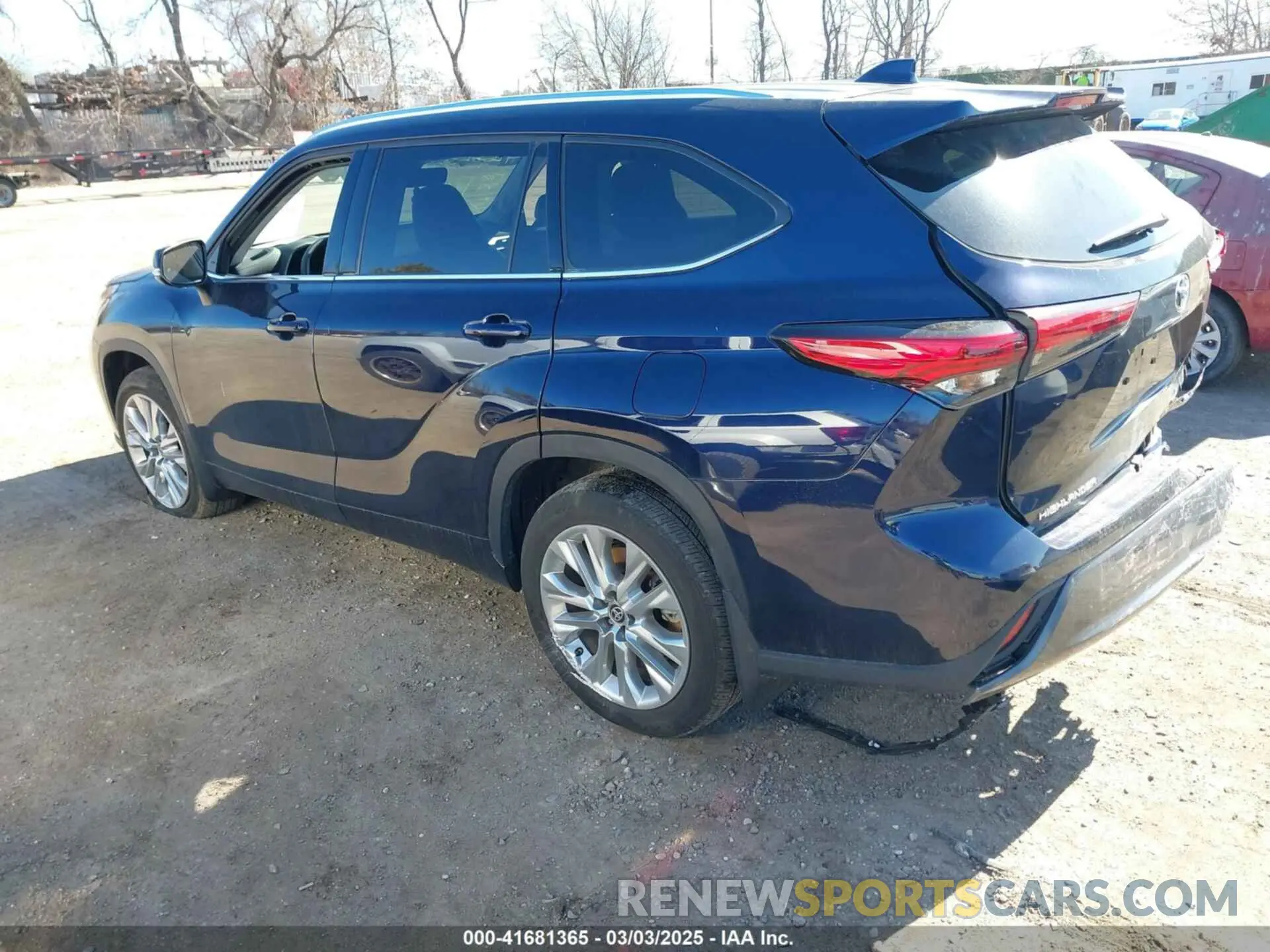 3 Photograph of a damaged car 5TDKDRBH6PS035508 TOYOTA HIGHLANDER 2023