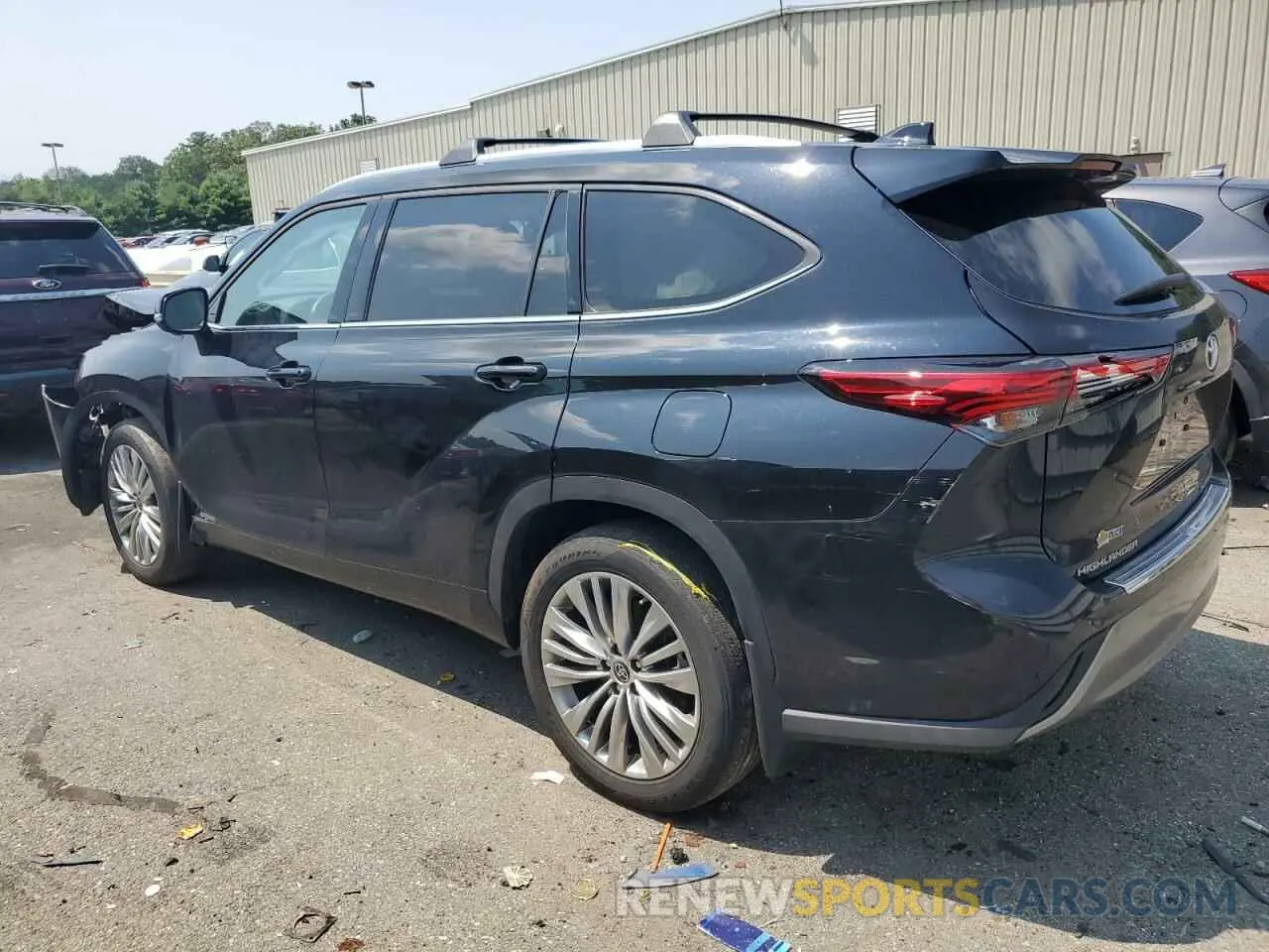 2 Photograph of a damaged car 5TDKDRBH6PS037128 TOYOTA HIGHLANDER 2023
