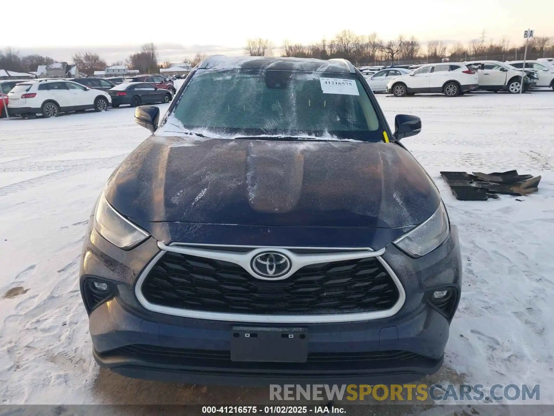 12 Photograph of a damaged car 5TDKDRBH6PS037808 TOYOTA HIGHLANDER 2023