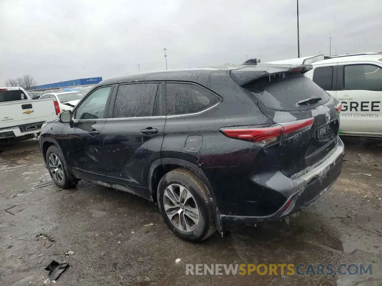 2 Photograph of a damaged car 5TDKDRBH7PS014067 TOYOTA HIGHLANDER 2023