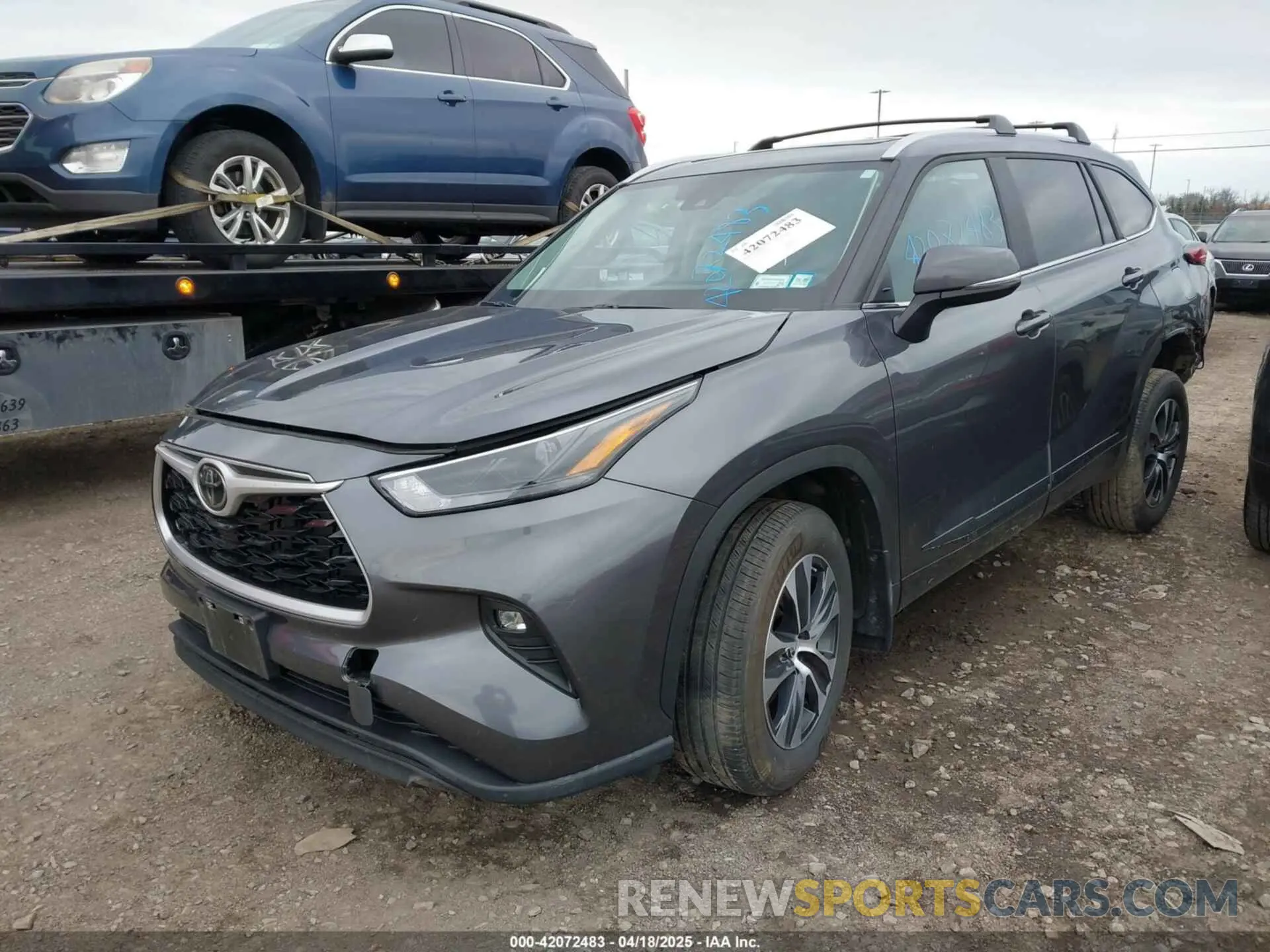 2 Photograph of a damaged car 5TDKDRBH7PS044010 TOYOTA HIGHLANDER 2023