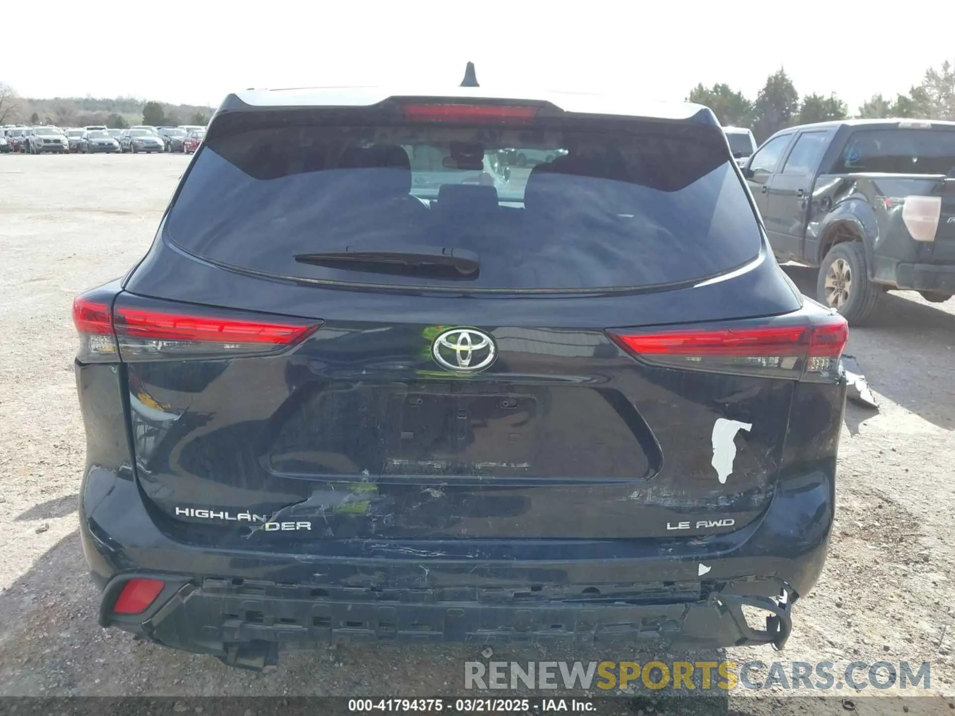 16 Photograph of a damaged car 5TDKDRBH8PS039060 TOYOTA HIGHLANDER 2023