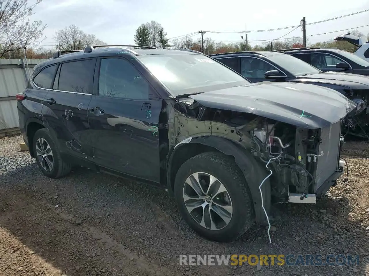 4 Photograph of a damaged car 5TDKDRBH8PS045795 TOYOTA HIGHLANDER 2023