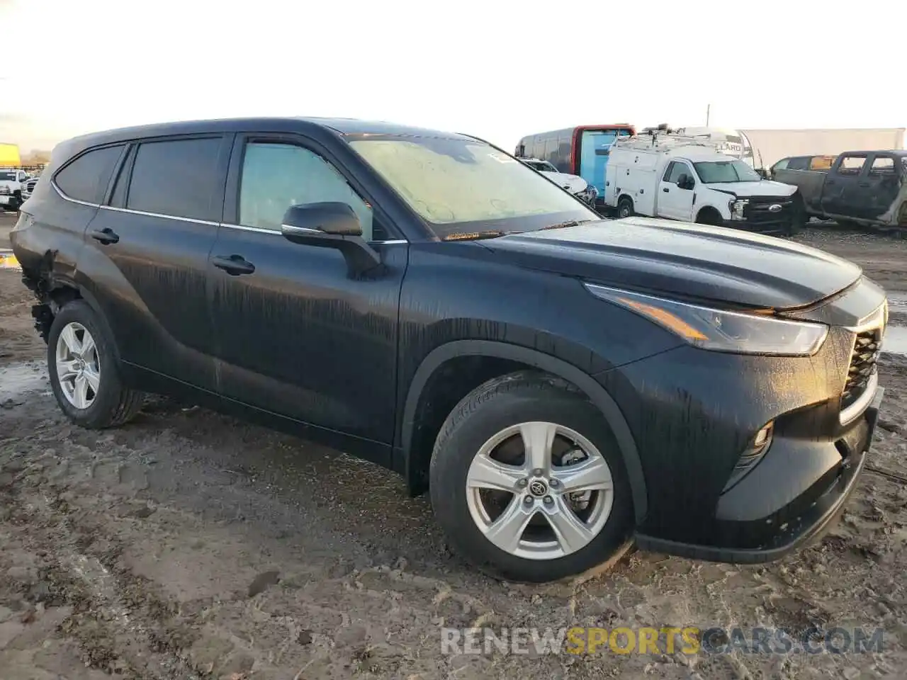 4 Photograph of a damaged car 5TDKDRBH9PS040234 TOYOTA HIGHLANDER 2023