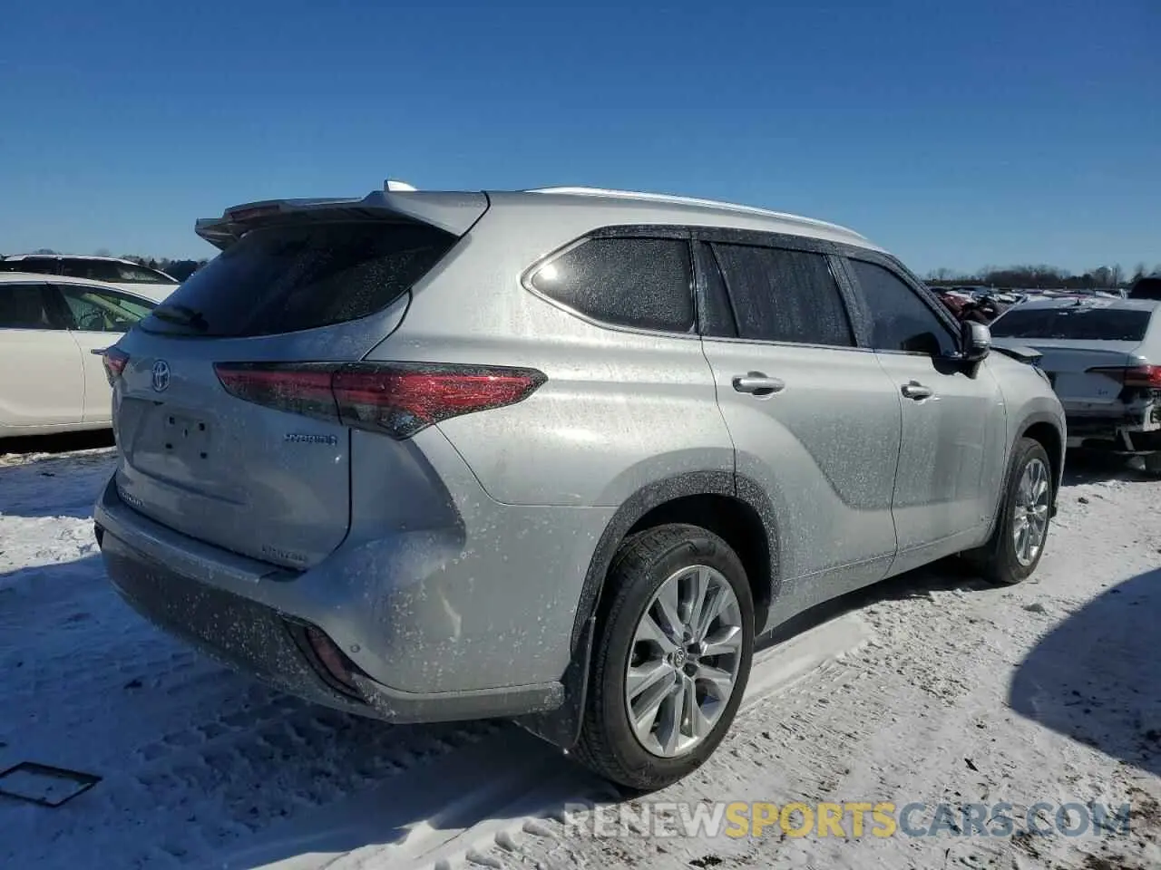 3 Photograph of a damaged car 5TDXBRCH2PS133610 TOYOTA HIGHLANDER 2023