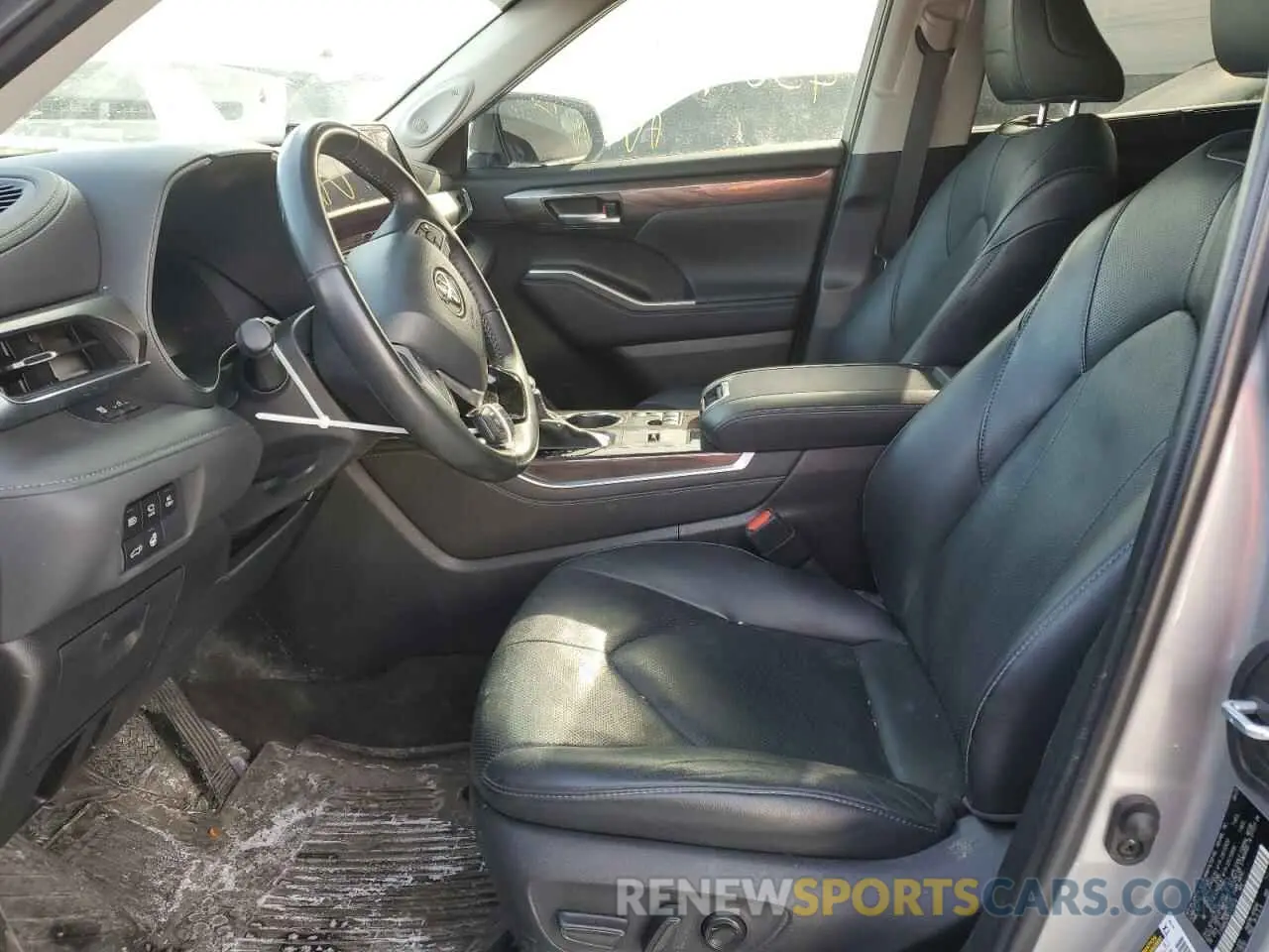7 Photograph of a damaged car 5TDXBRCH2PS133610 TOYOTA HIGHLANDER 2023