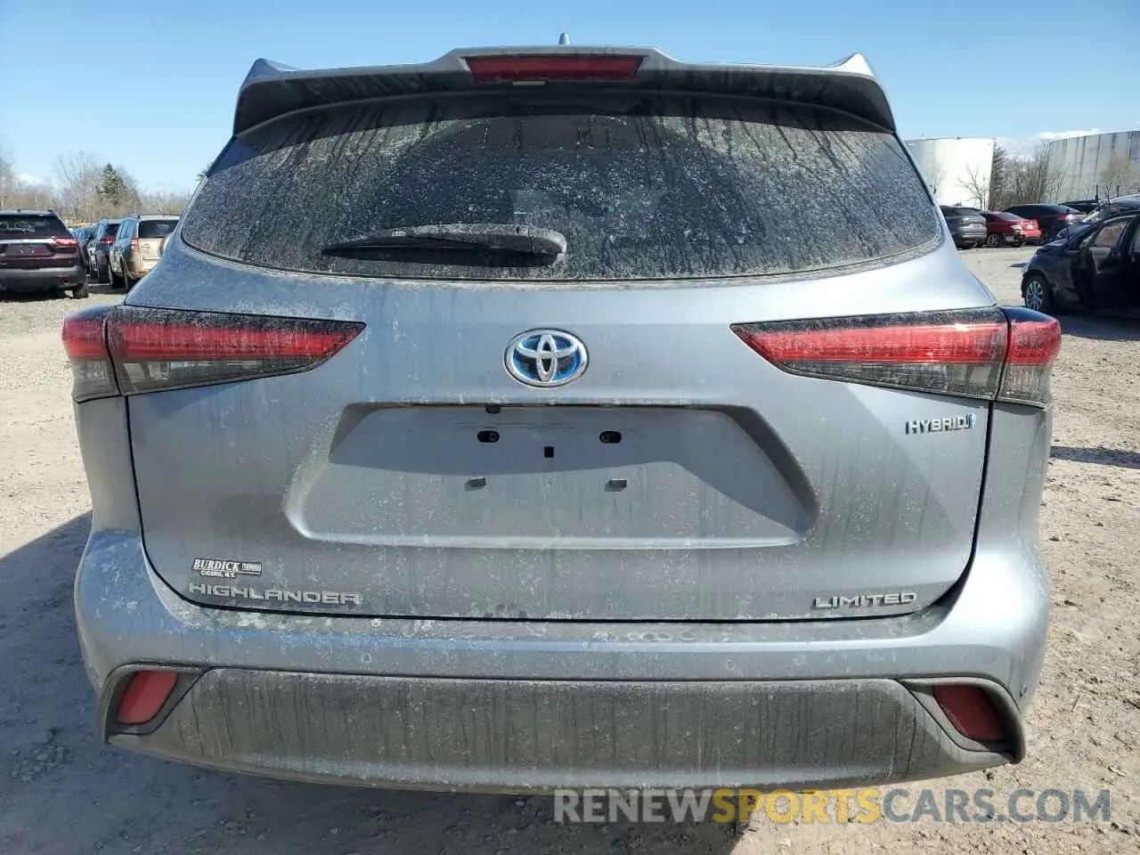 6 Photograph of a damaged car 5TDXBRCH2PS572094 TOYOTA HIGHLANDER 2023