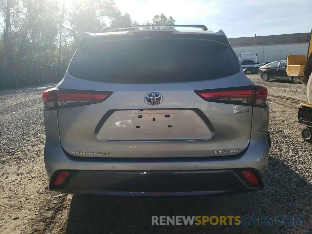 6 Photograph of a damaged car 5TDXBRCH6PS602231 TOYOTA HIGHLANDER 2023
