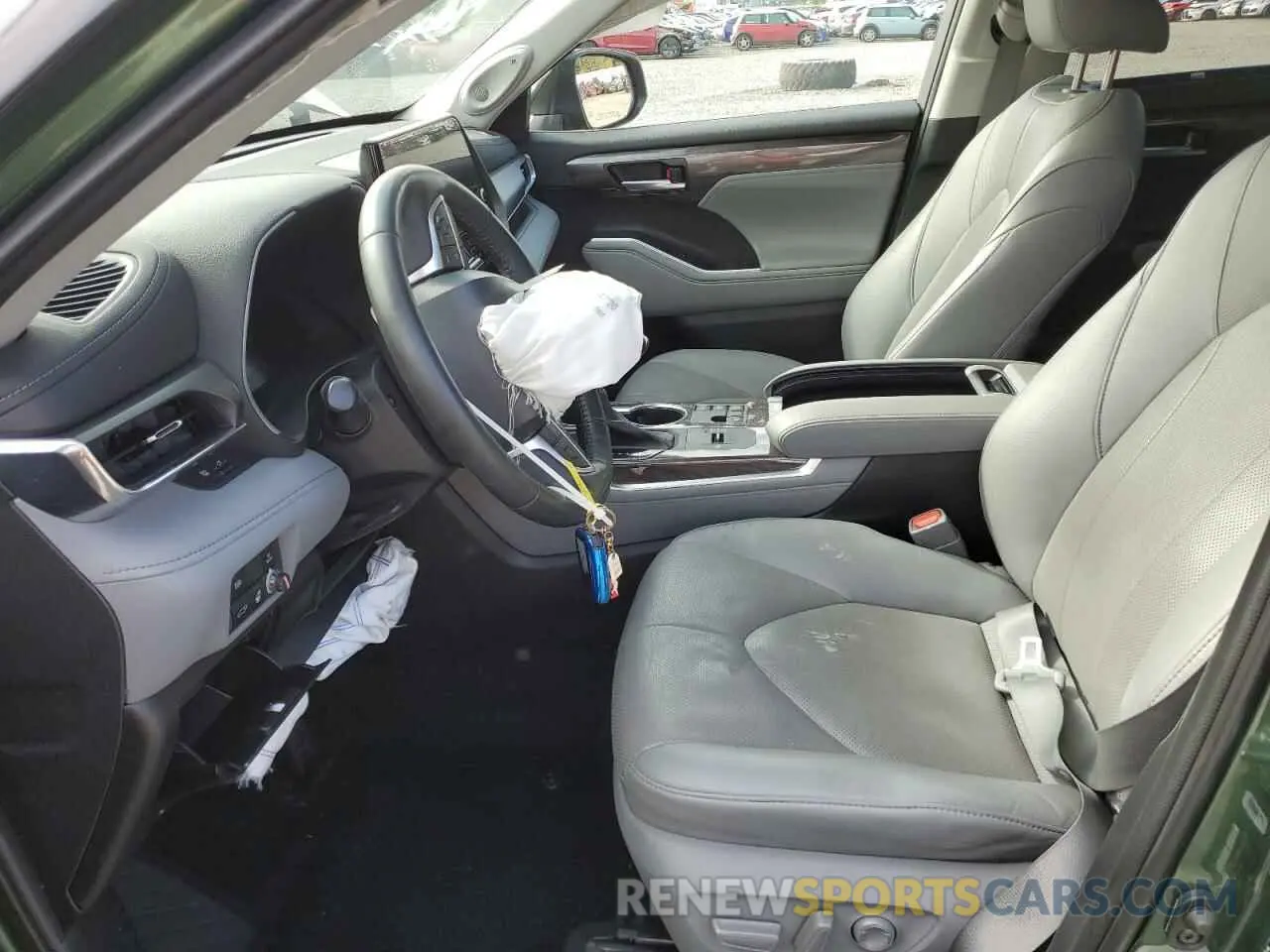 7 Photograph of a damaged car 5TDXBRCH8PS573511 TOYOTA HIGHLANDER 2023