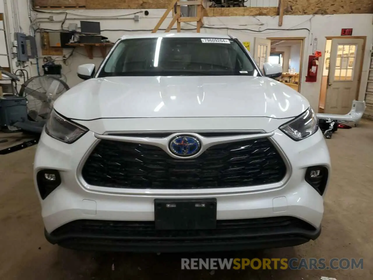 5 Photograph of a damaged car 5TDZARAH1PS523211 TOYOTA HIGHLANDER 2023