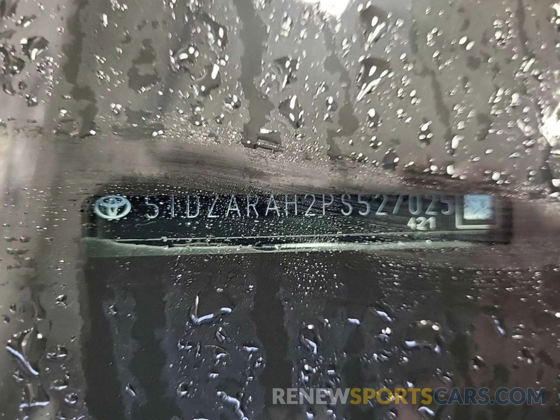 12 Photograph of a damaged car 5TDZARAH2PS527025 TOYOTA HIGHLANDER 2023
