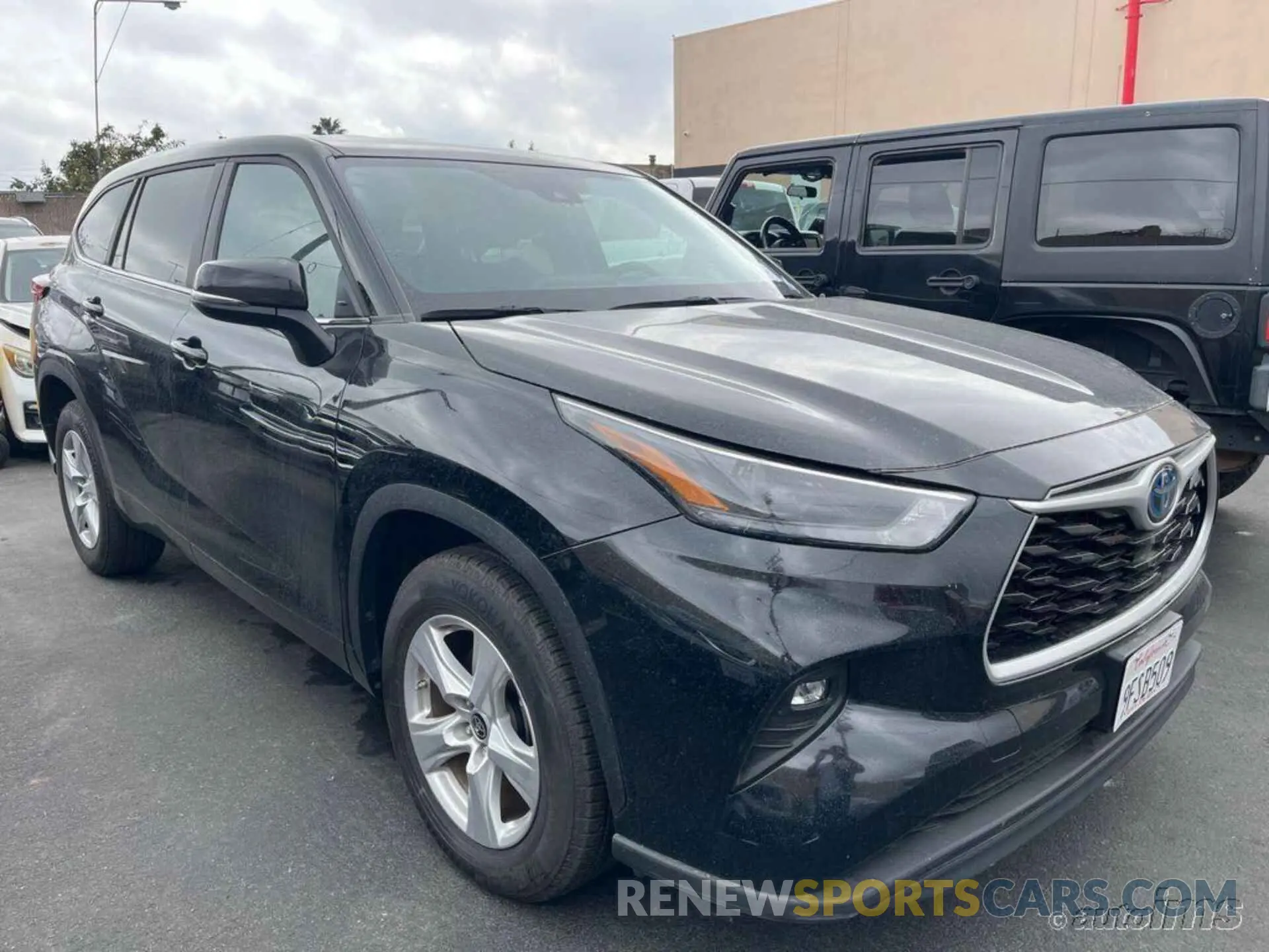 1 Photograph of a damaged car 5TDZARAH3PS527731 TOYOTA HIGHLANDER 2023